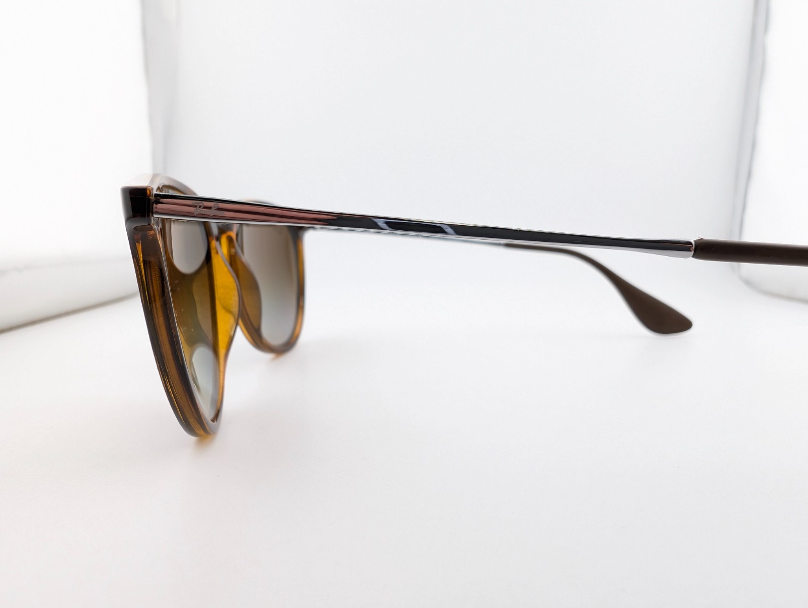 Ray-Ban Sunglasses Polarized Lenses, Erika RB4171 710/T5 3P, 54-18-145, Thailand