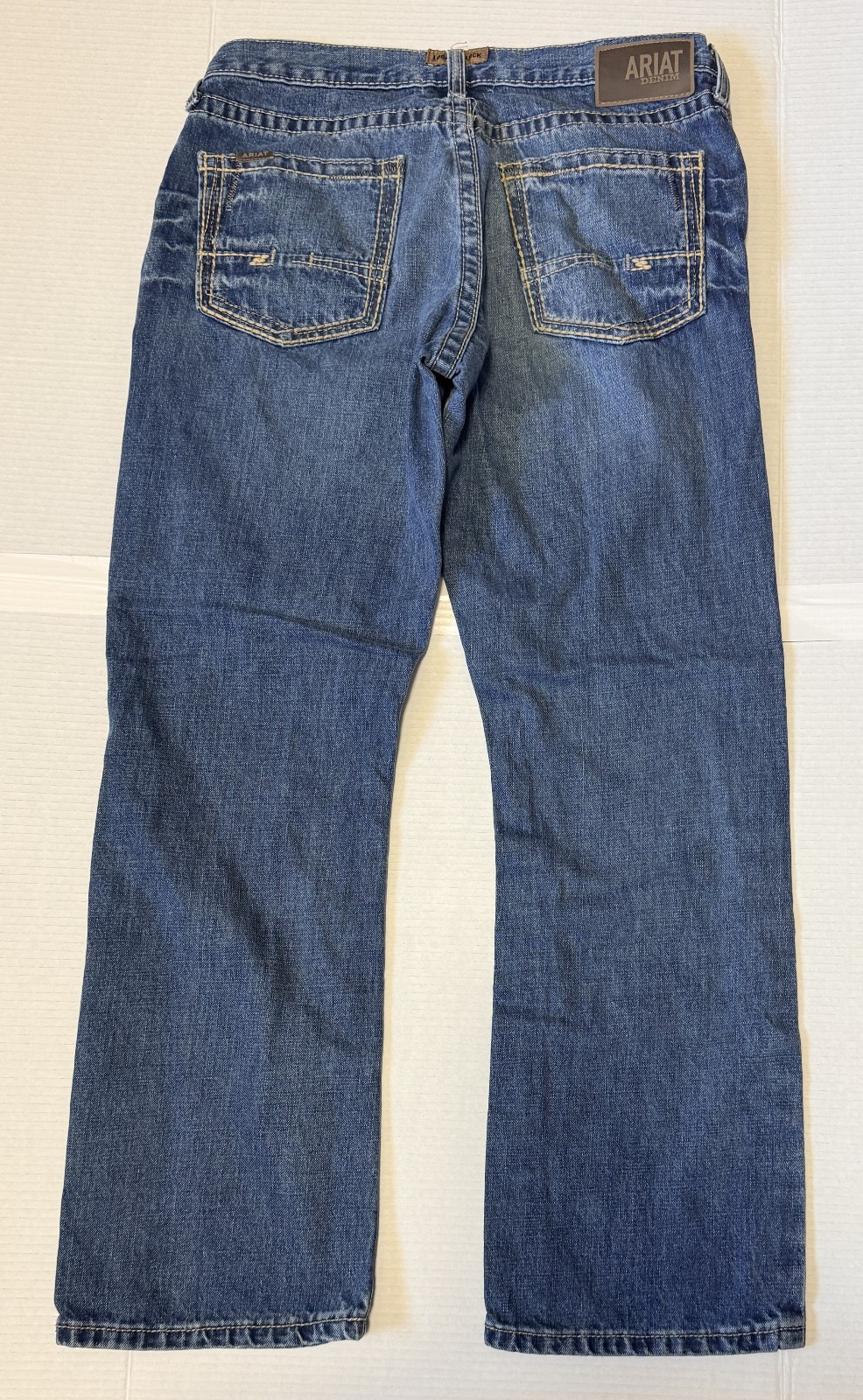 ARIAT M5 – Men’s Jeans – Straight Leg & Fit Western Denim Blue -Size 34×32