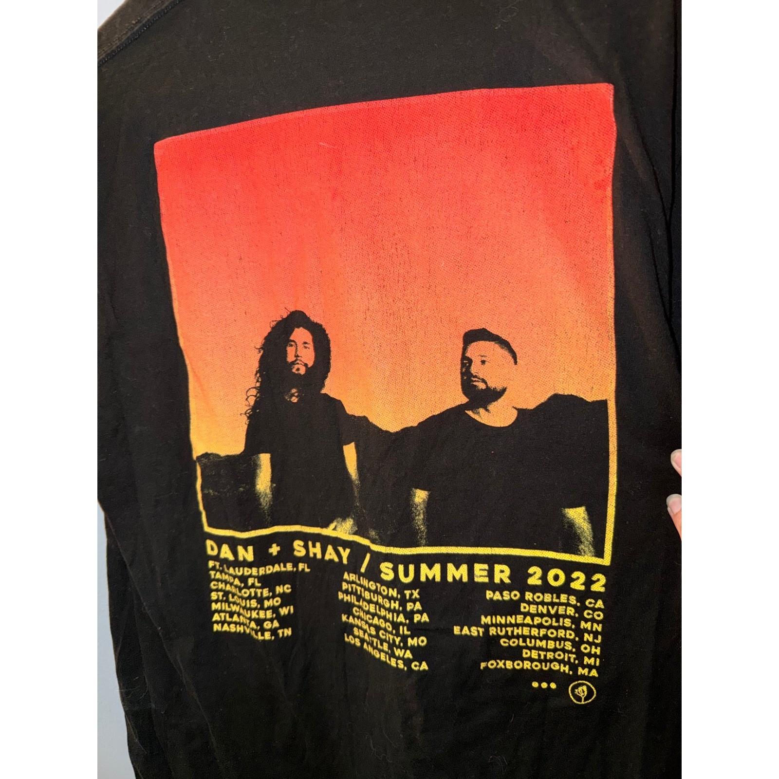Dan + Shay Summer 2022 Tour Concert Graphic T-Shirt Black Mens Large