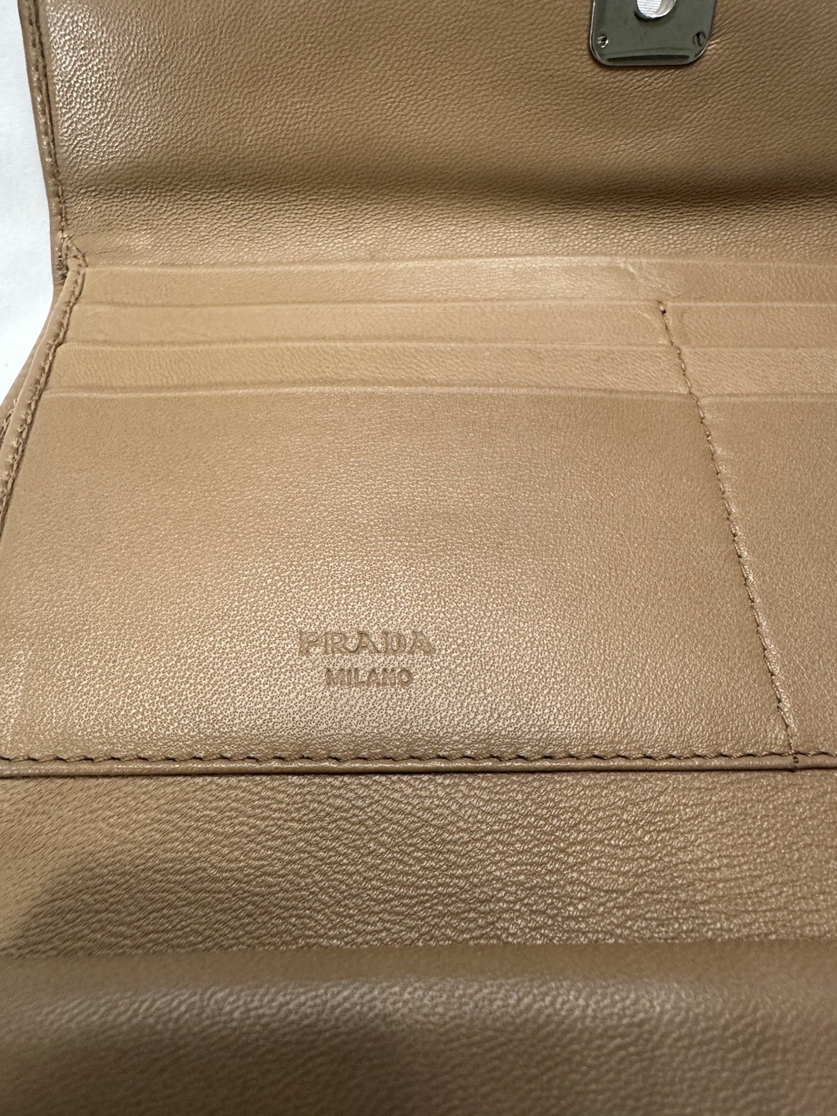 PRADA Beige Nappa Twist Lambskin Wallet with Box and Card Vintage Y2K 2003