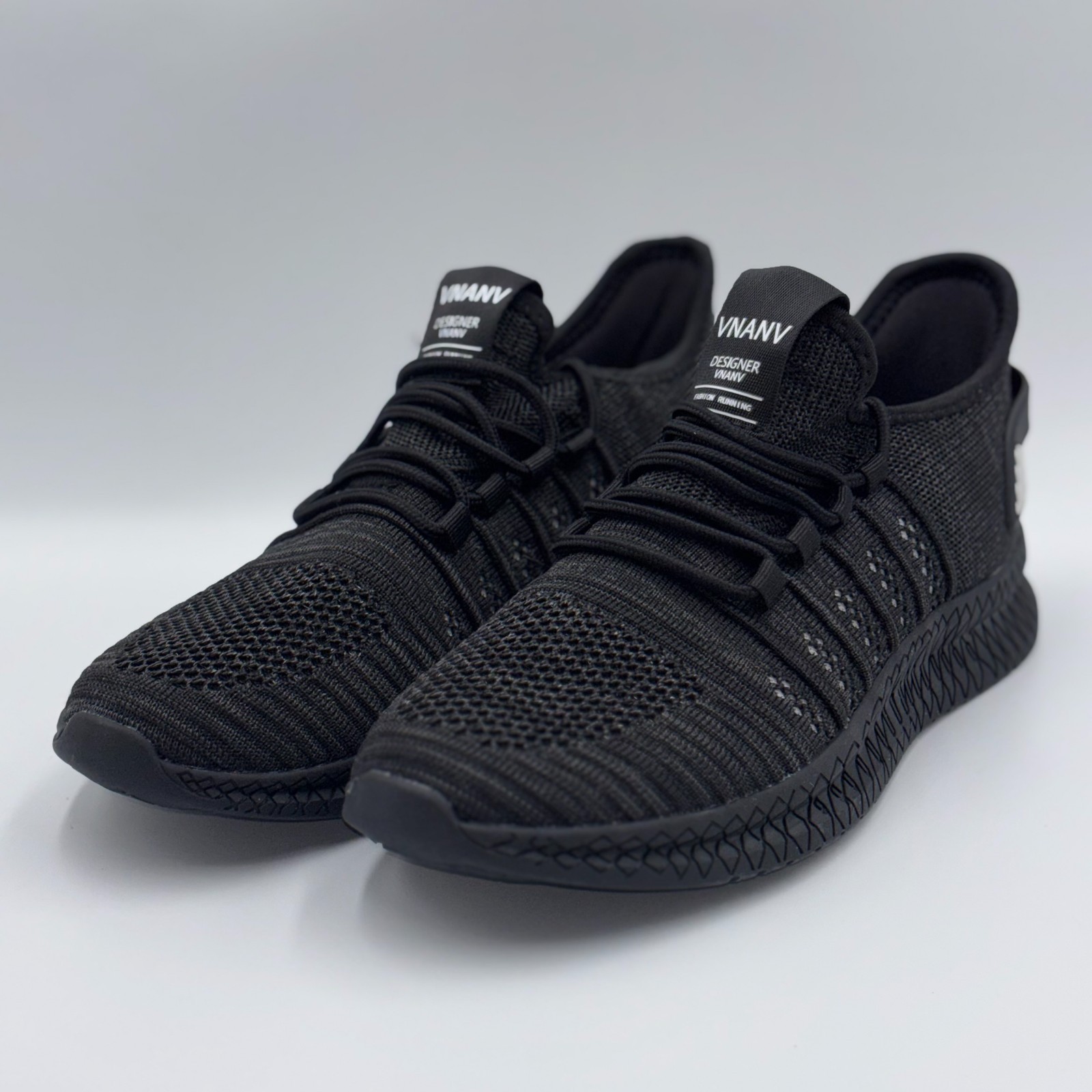 Big Size Men’s Breathable Lightweight Sneakers Slip Resistant