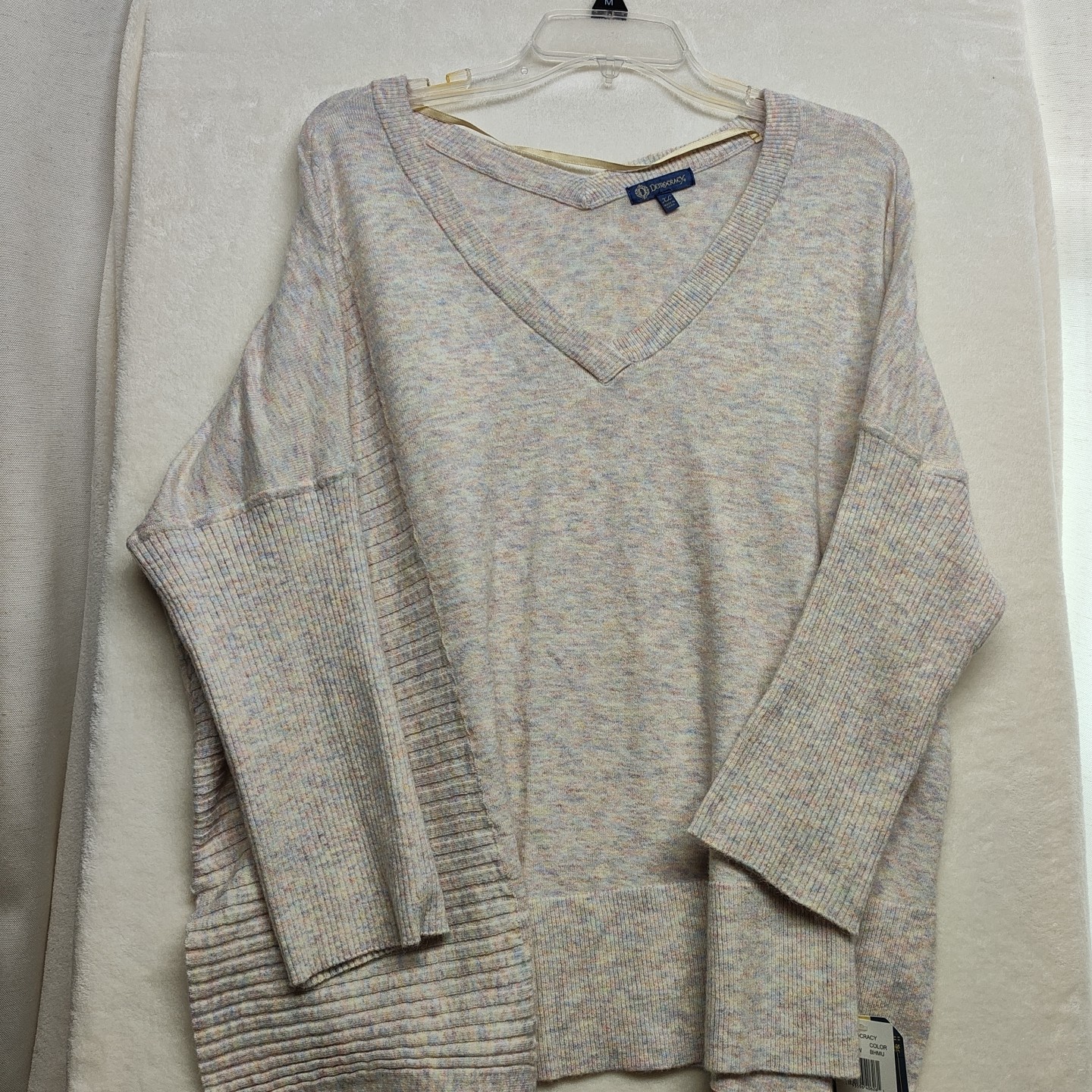 Democracy Women’s XL Batwing Sleeves V Neck 3/4 Sleeve Pink NWT