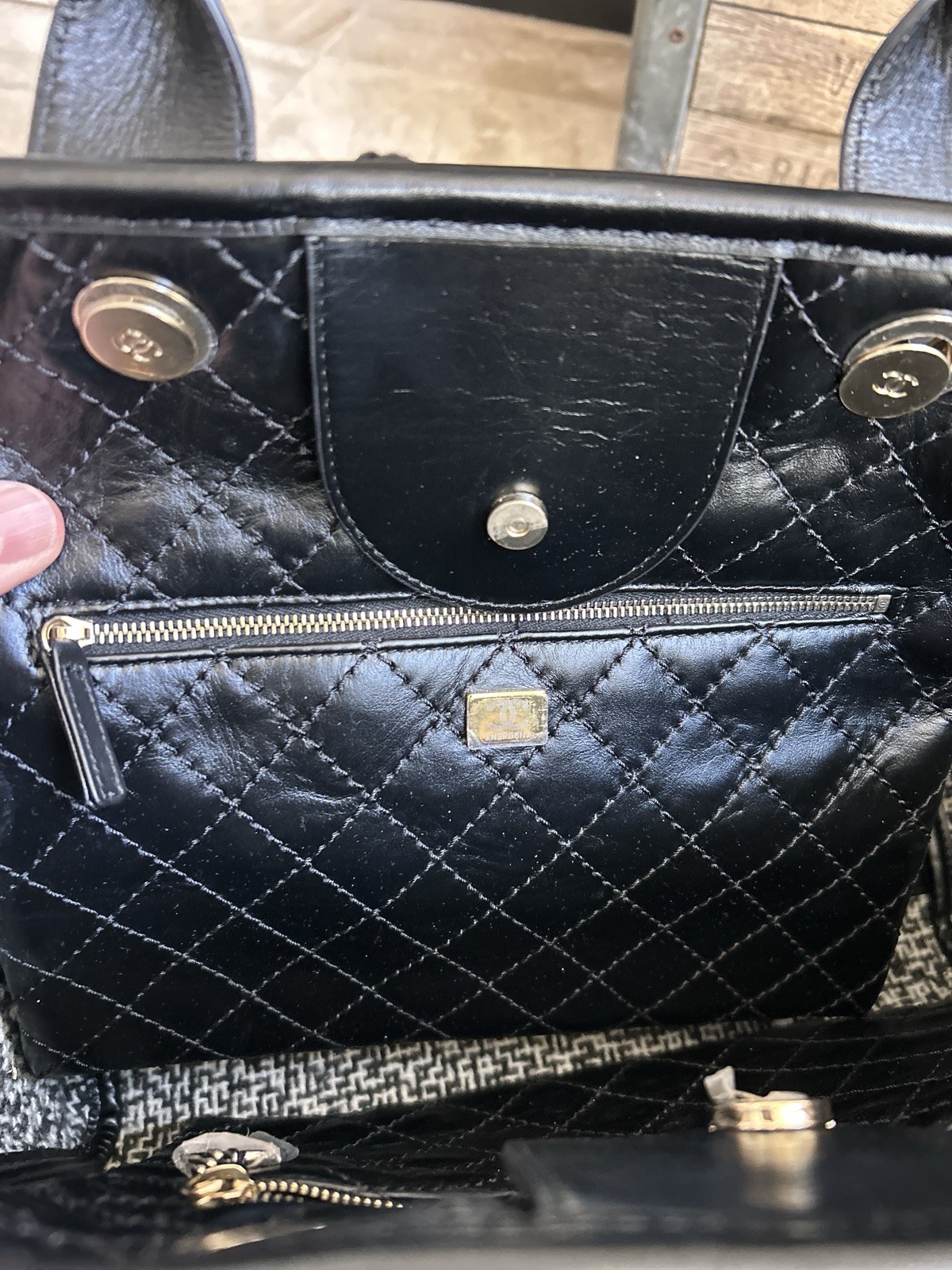 CHANEL Deauville leather & tweed handbag shopping tote – black & white