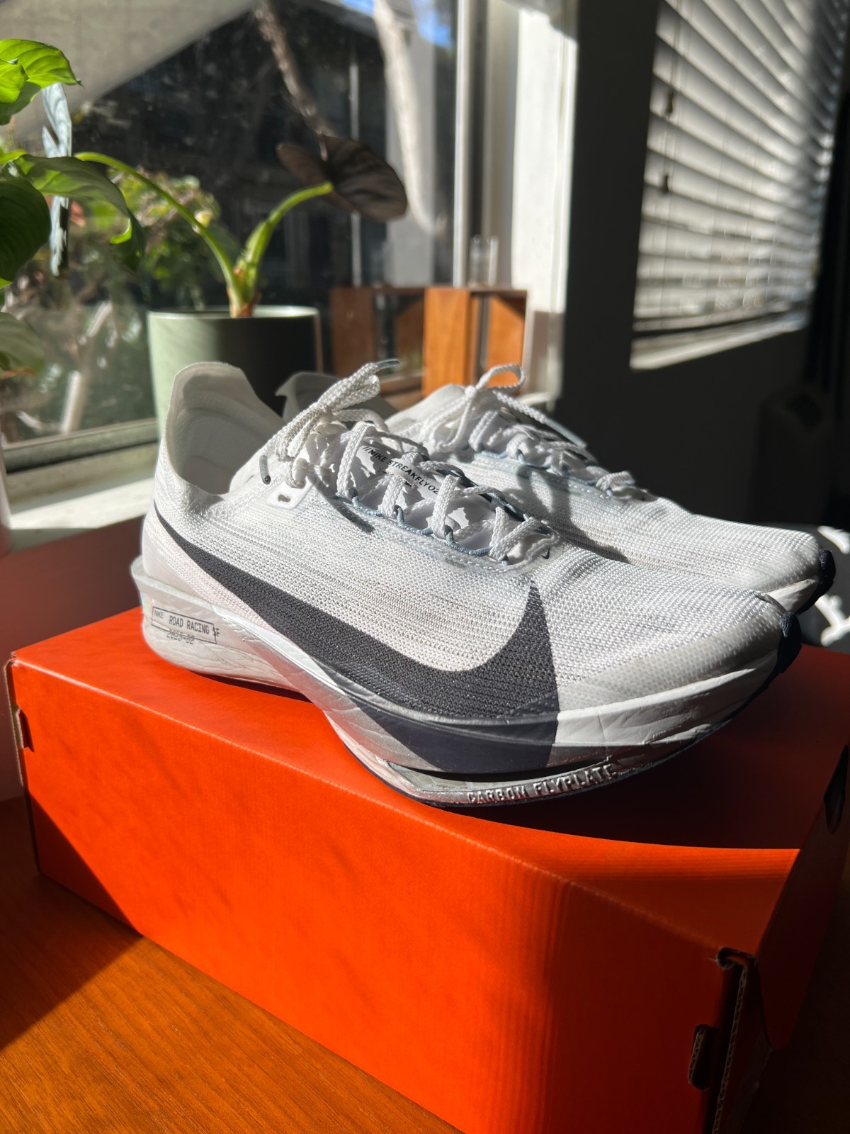 Nike ZoomX Streakfly 2 (White Obsidian Mist) – Size 8M / 9.5W