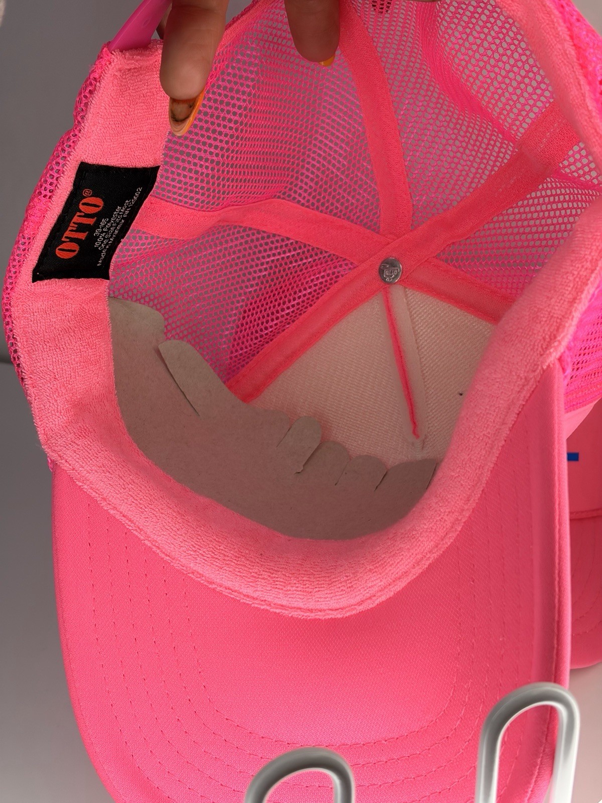 Becky Robinson “THE GIEURLZ” Matching Trucker Hats Neon Pink Best Friends Set 2