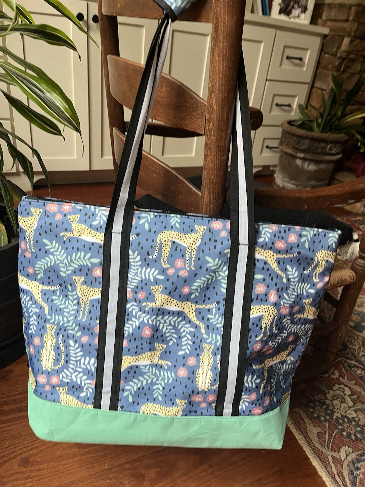 Marley Lilly Large Zip-Top Tote Blue Cheetah Print Green, Detachable Strap