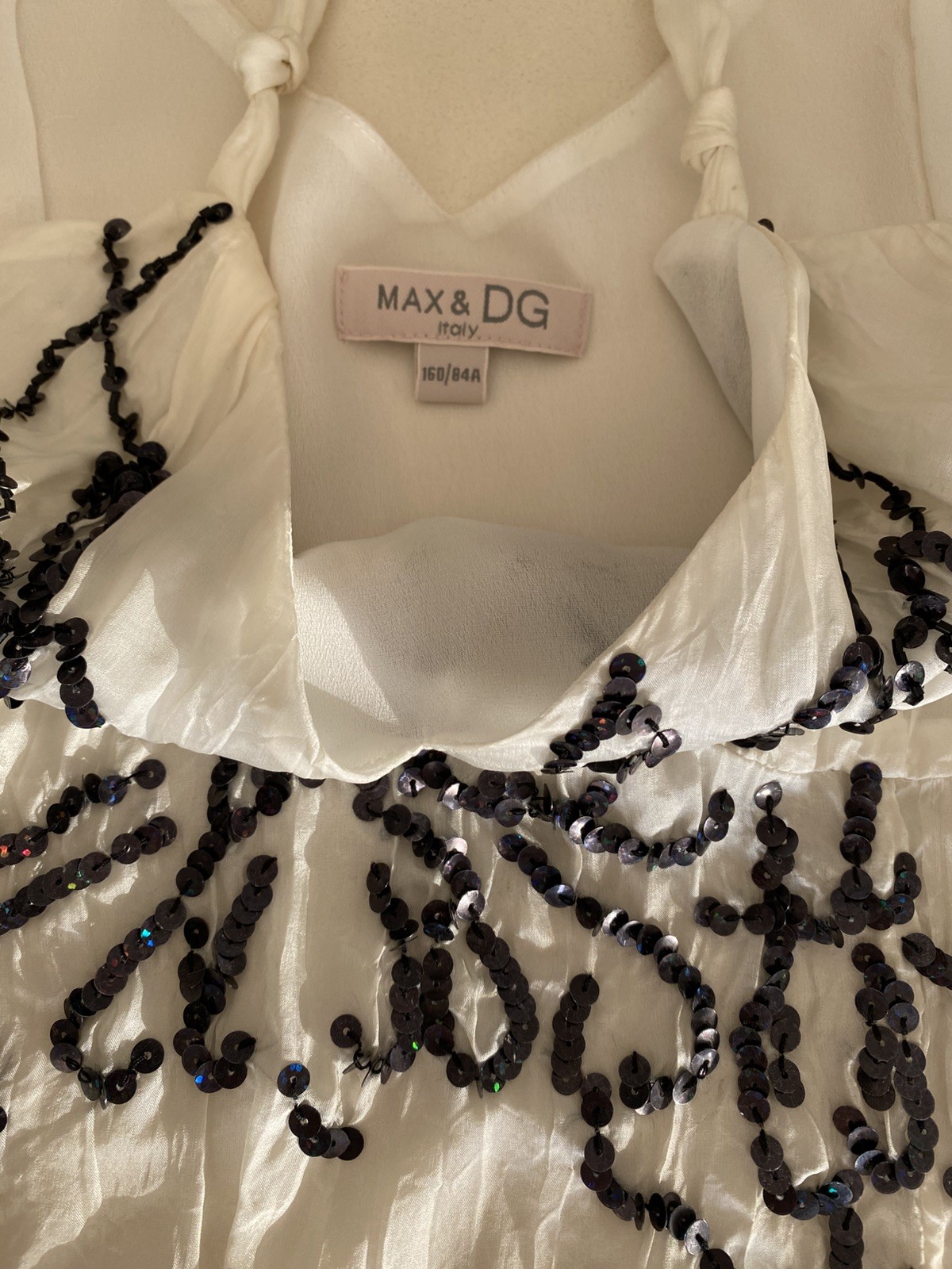 MAX & DG Italy White Silk cami top Black sequin Spaghetti Petite 160/84A NWOT