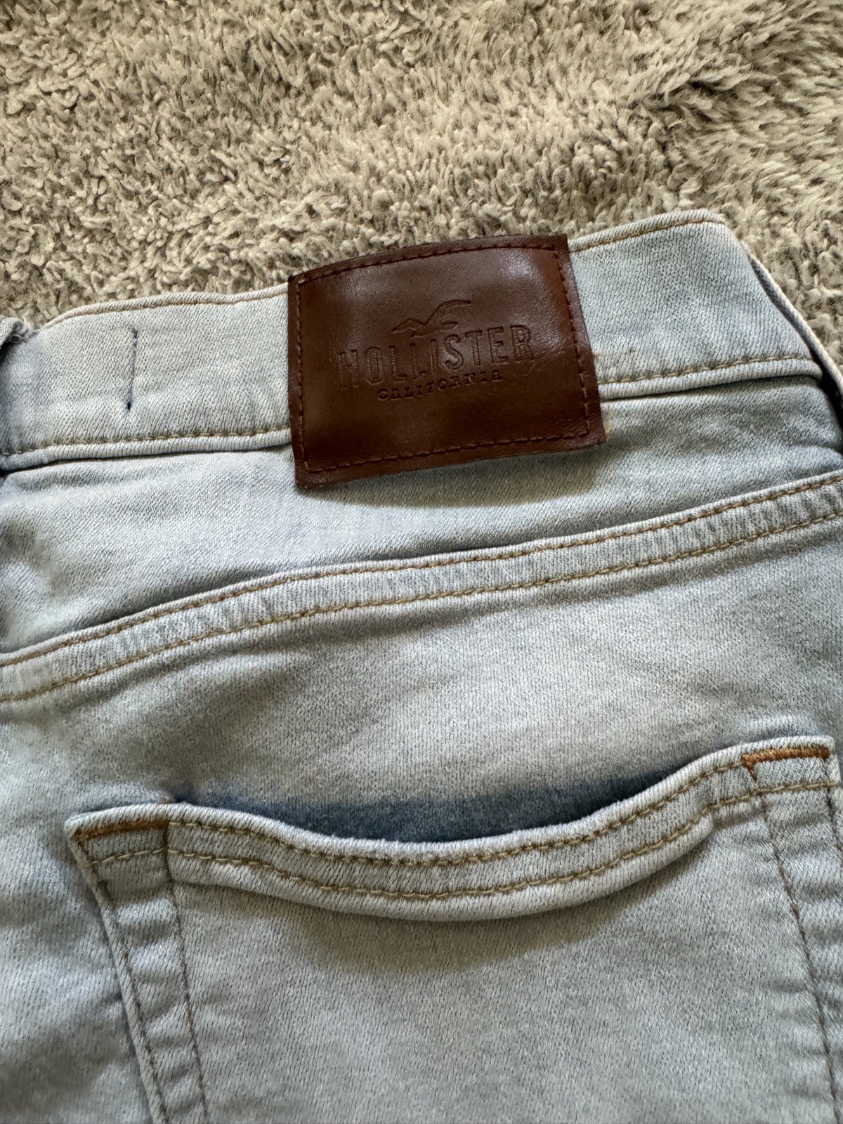 Lot Of Hollister men’s Jeans size vary 4 pairs