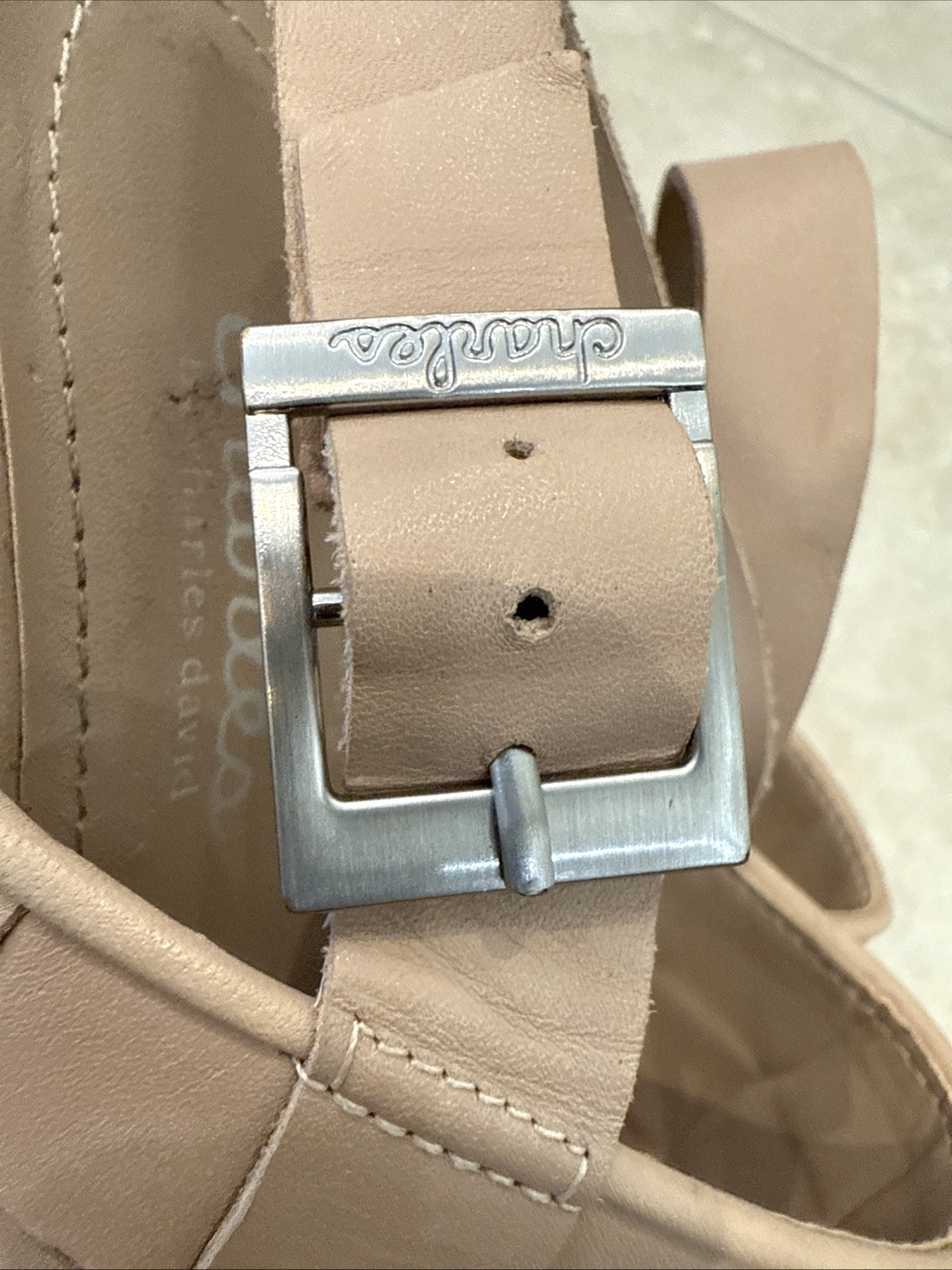 Charles By Charles David Leather Maison Beige Nude Sandle Block Heels Size 7.5M