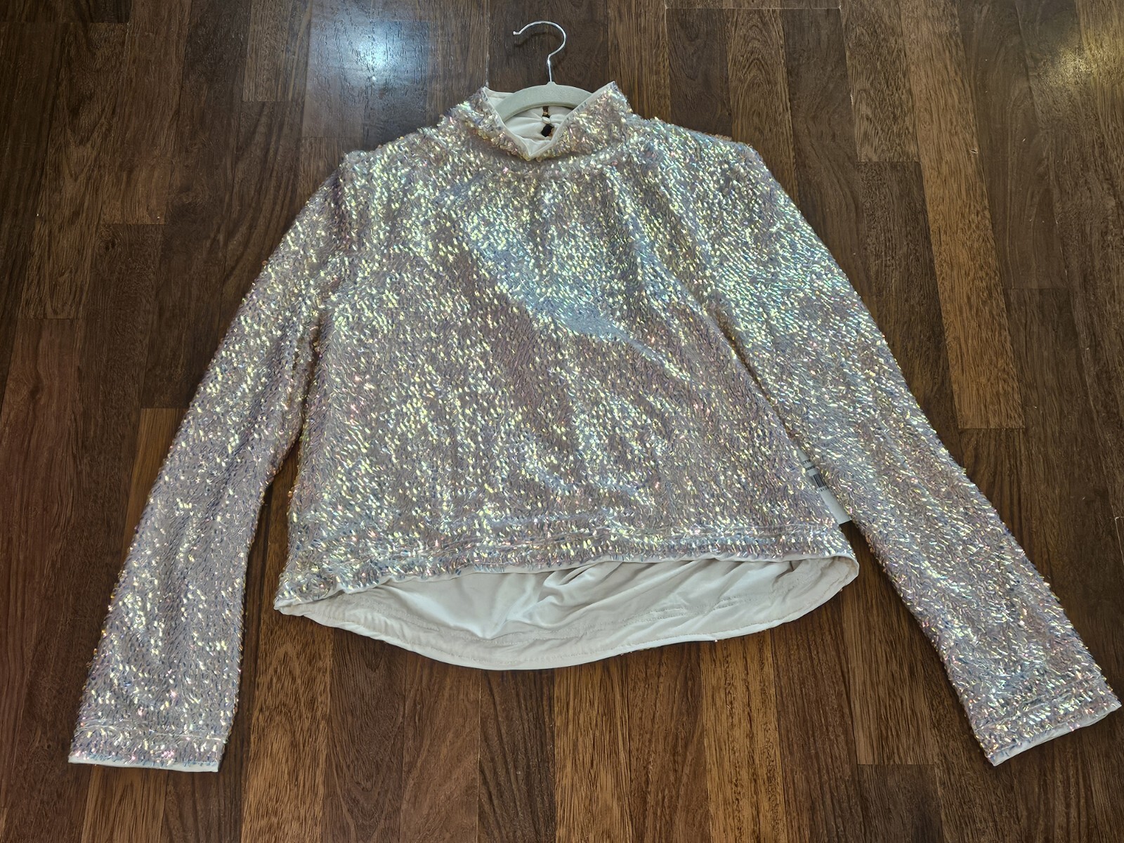 ASTR The Label Iridescent Pink Sequin Mock Neck Open Back Blouse Sz Large NWT