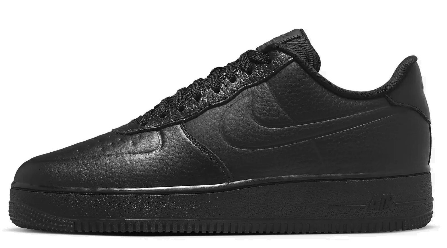 Nike Air Force 1 ’07 Pro-Tech Weatherized Waterproof All Season Trainer FB8875