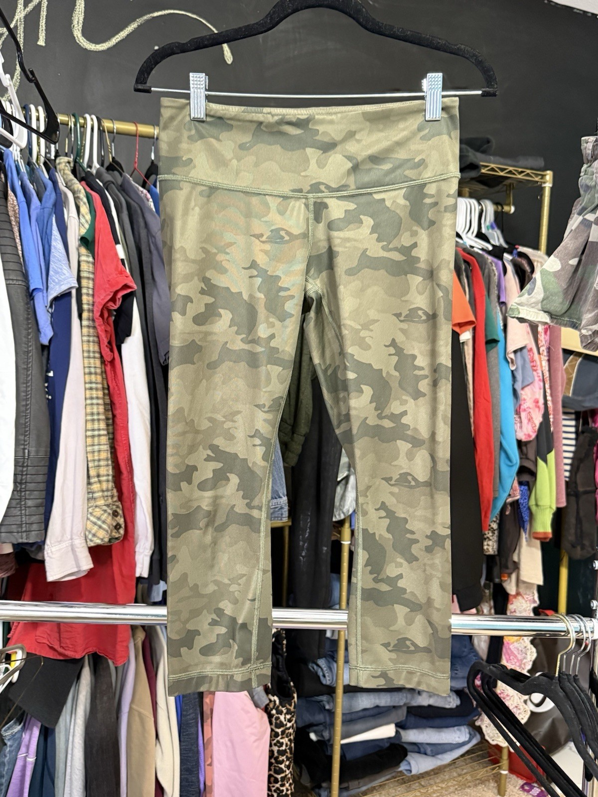 lululemon Wunder Under Cropped Leggings Green Camo Logo Regular Size 6
