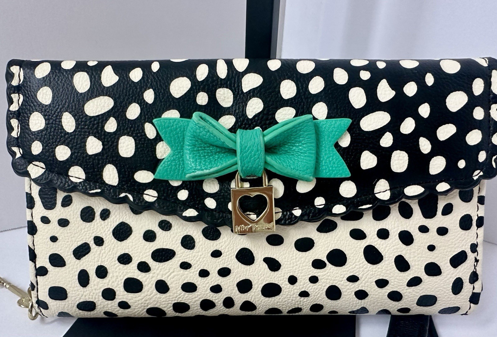 Betsey Johnson Wristlet Clutch Y2K Black/Cream Polka Dot Retro Bow Whimsy EUC