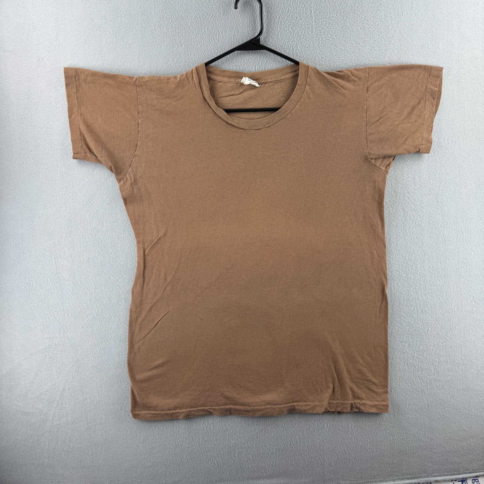 Vintage Military T Shirt Mens Large Coyote Brown 80s Thin Cotton Single Stitch