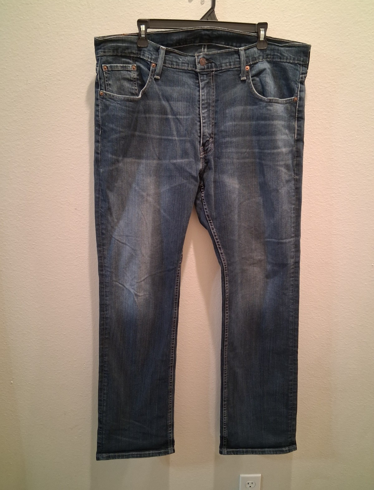 Levi’s Men’s 559 Blue Denim Jeans Medium Wash Relaxed Fit Straight 5-Pkt