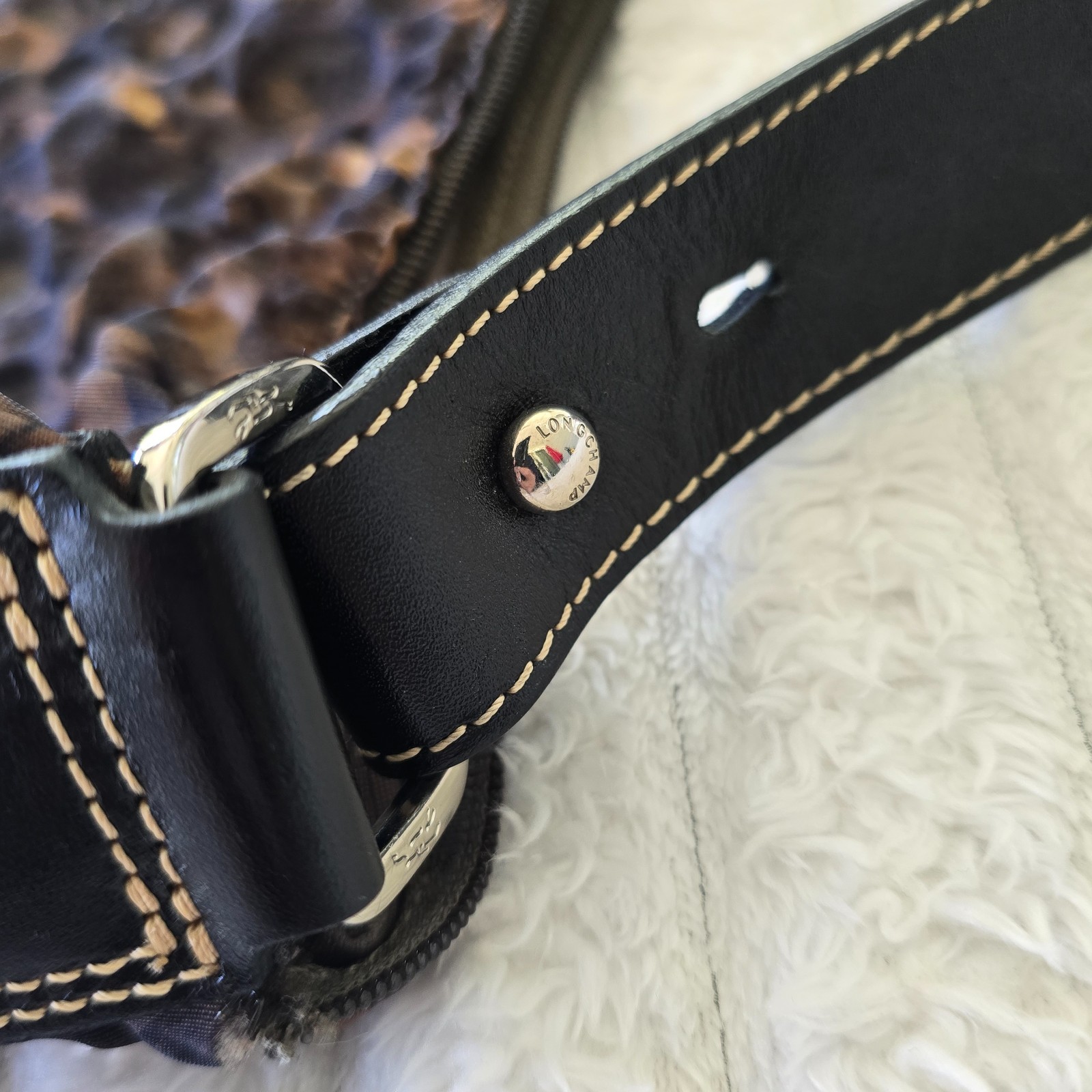 Longchamp Shoulder Bag- Woven Textile & Leather – Missing Zipper – READ