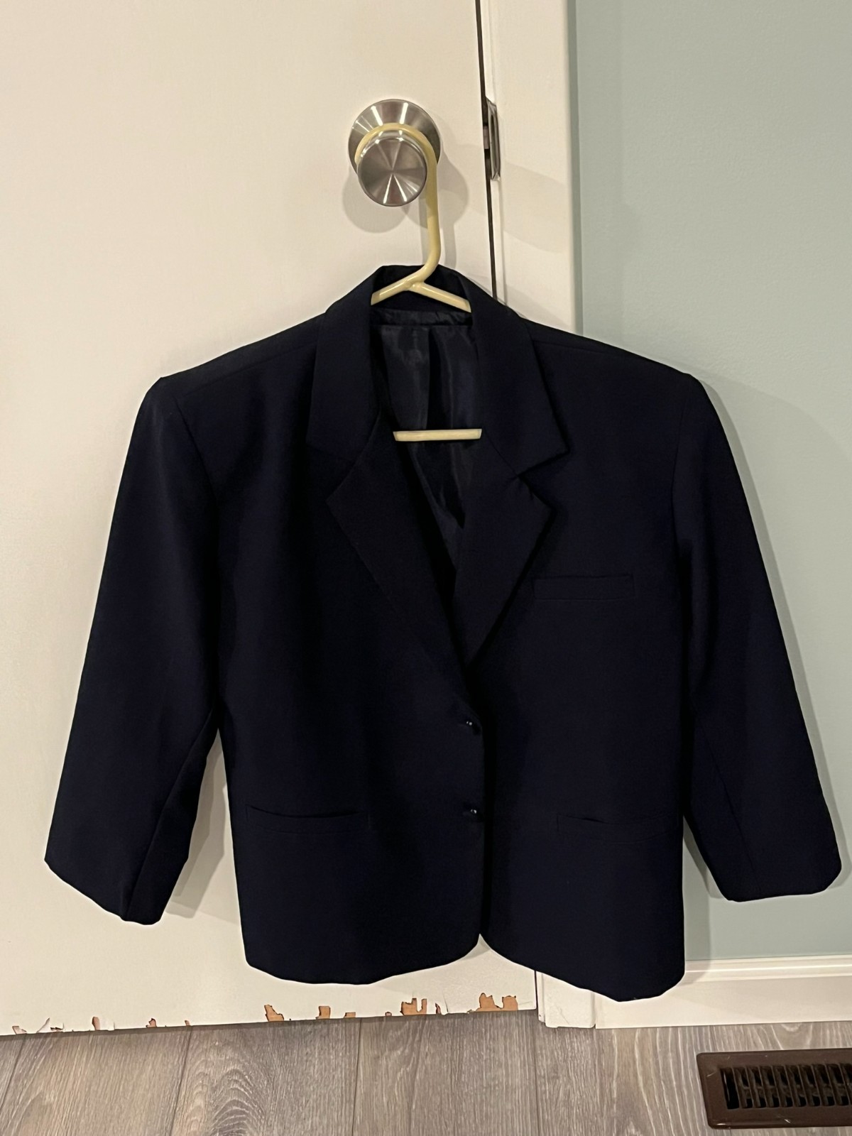 Black and Bianco Suit Jacket and Vest – Dark Navy, Size 14H