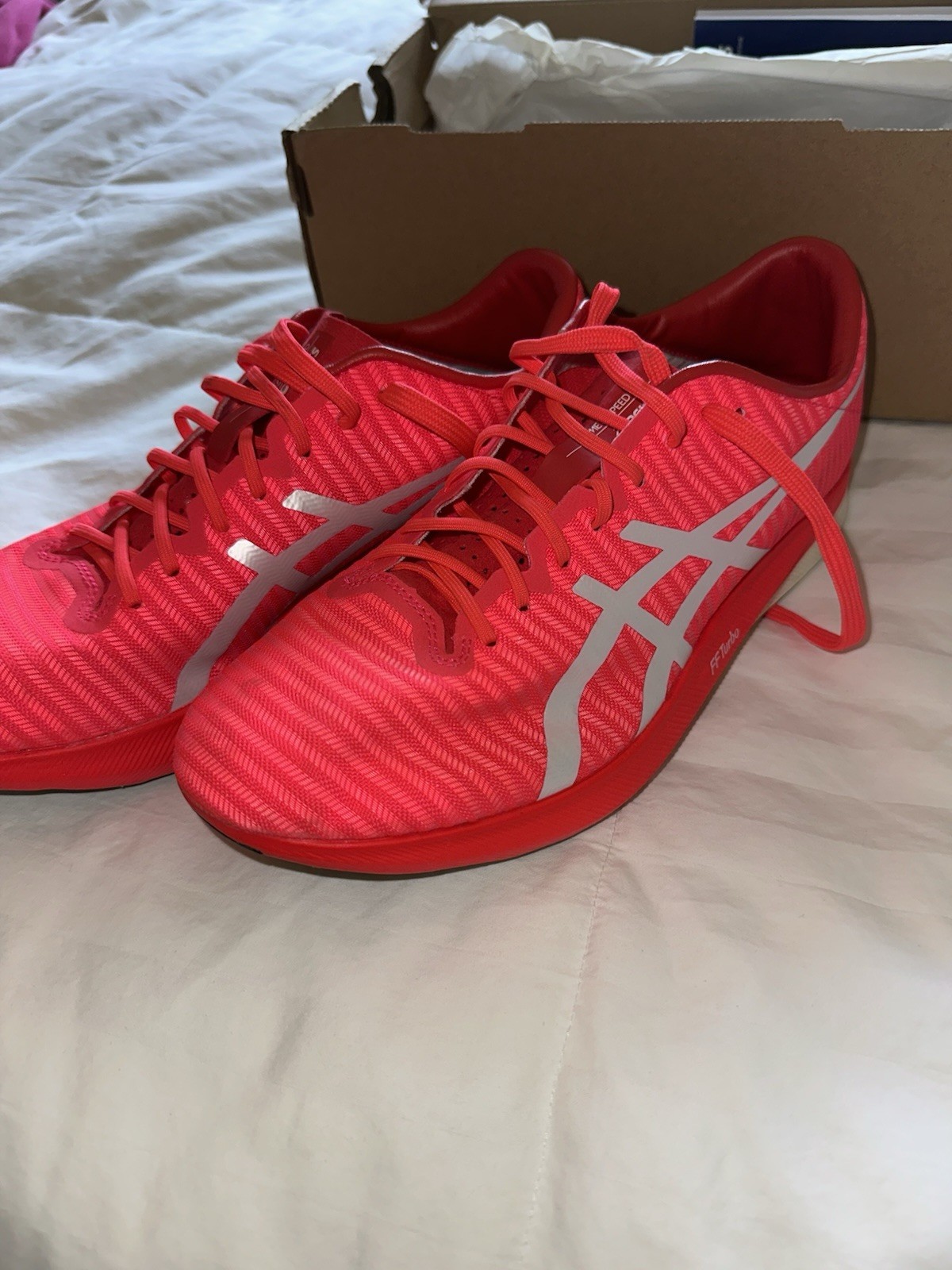 Asics Metaspeed LD 702 Diva Pink/White Size 7.5