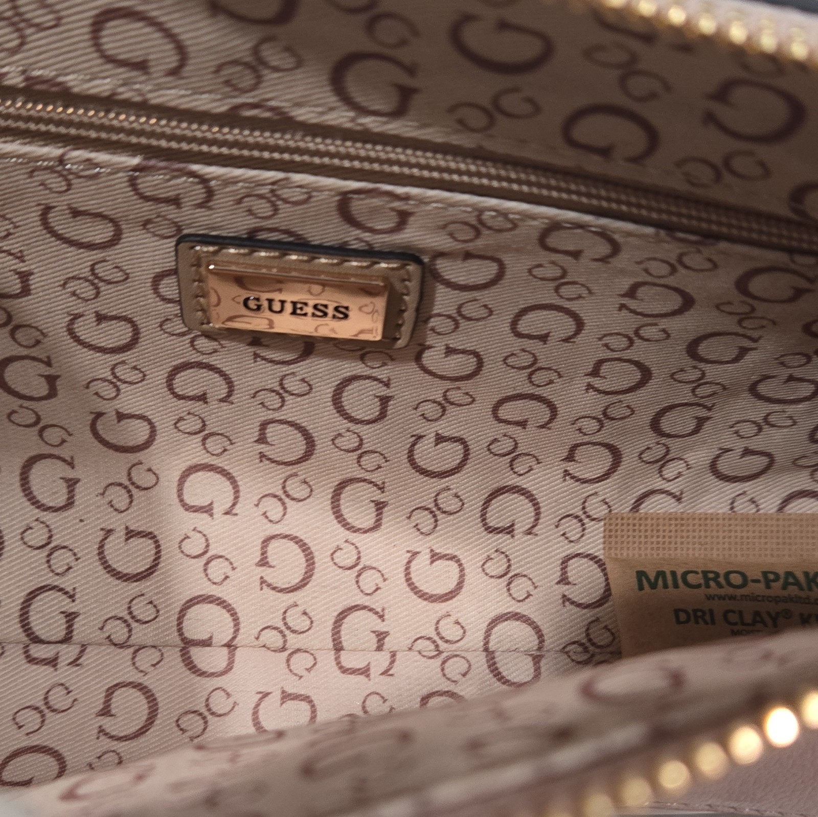 GUESS Pink Small Shoulder/Crossbody Bag Logo Pattern Zip Gold Hardware Detach