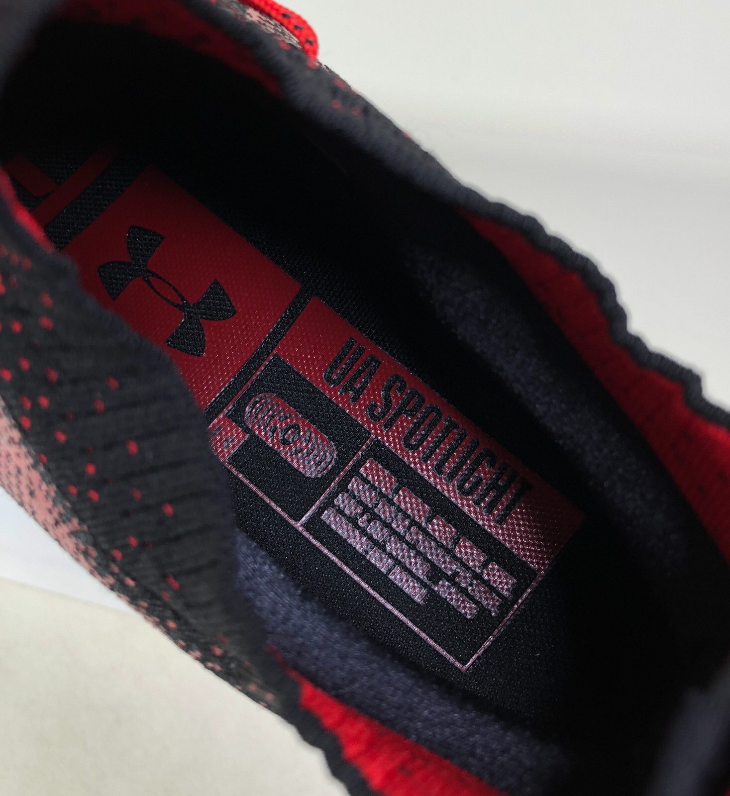 Under Armour Spotlight Lux MC Black Red Football Cleats Size 13 (3023959-007)