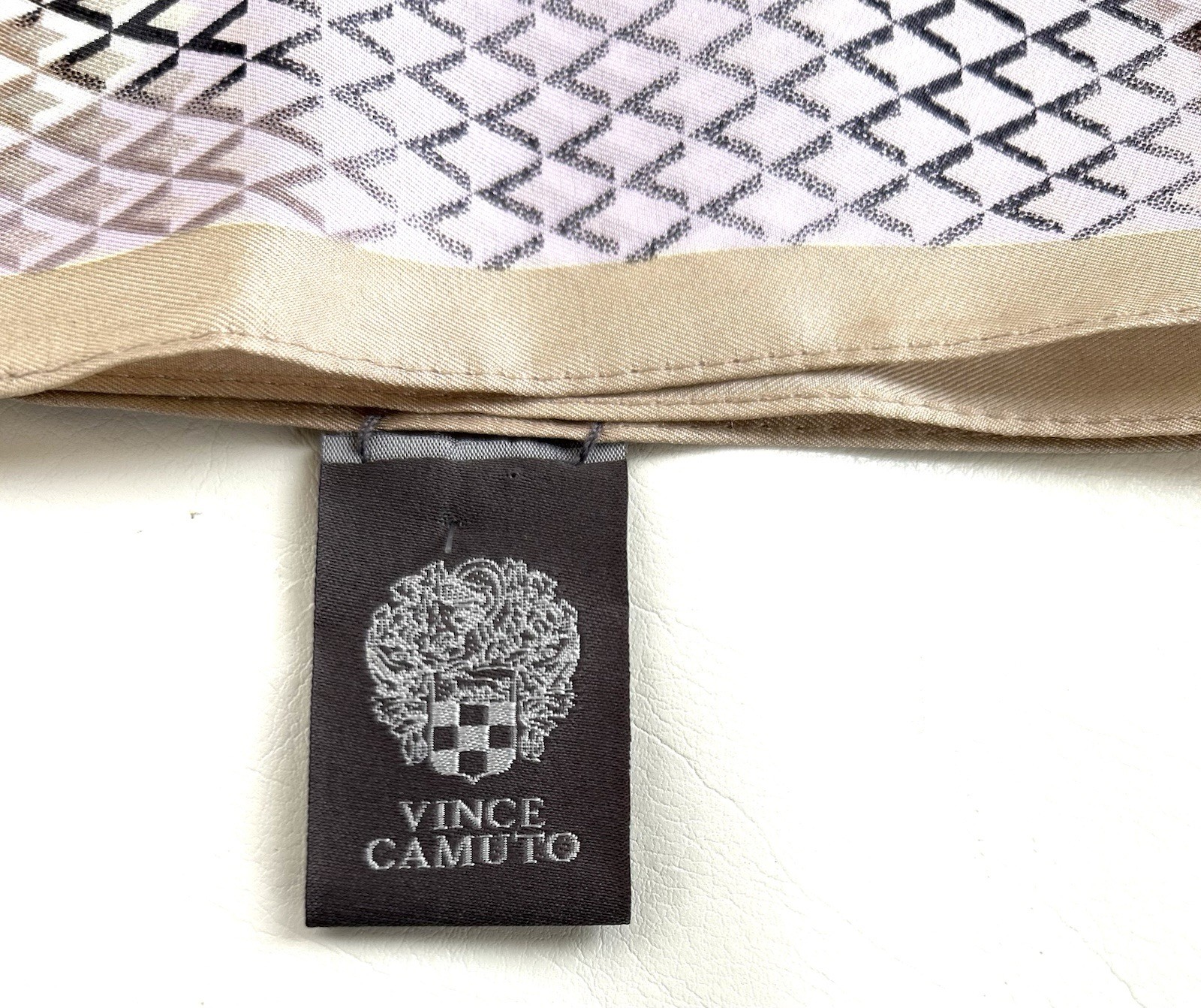 Vince Camuto Lavender Beige Black Silk Scarf NWOT 34 x 64 Inches