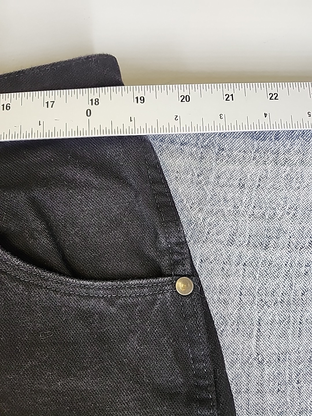 Wrangler 47MWZBK Cowboy Cut Regular Fit Jeans Size 38×32 Black Pants Denim