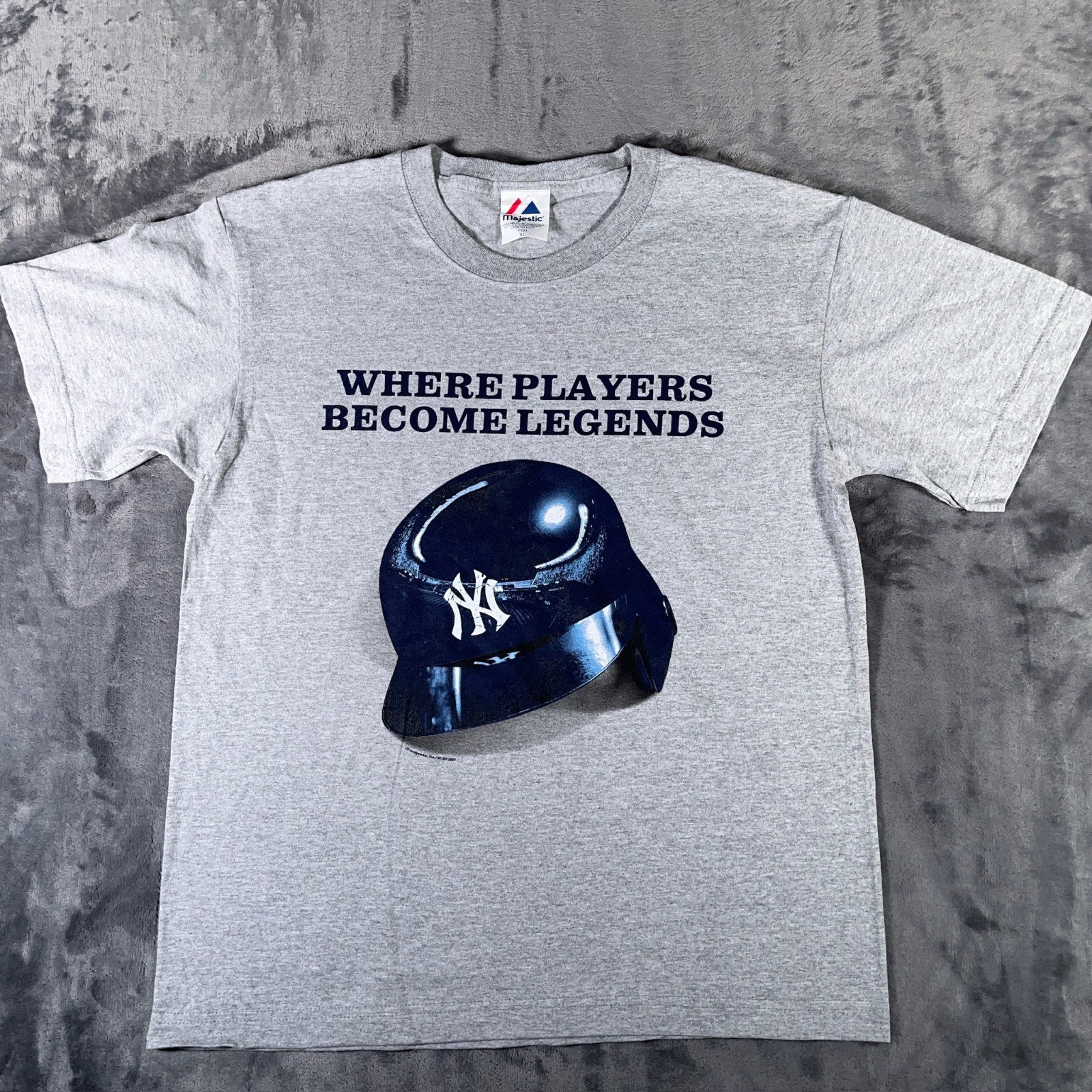 Vintage New York Yankees Shirt Men’s Extra Large Gray Majestic MLB Baseball Y2K