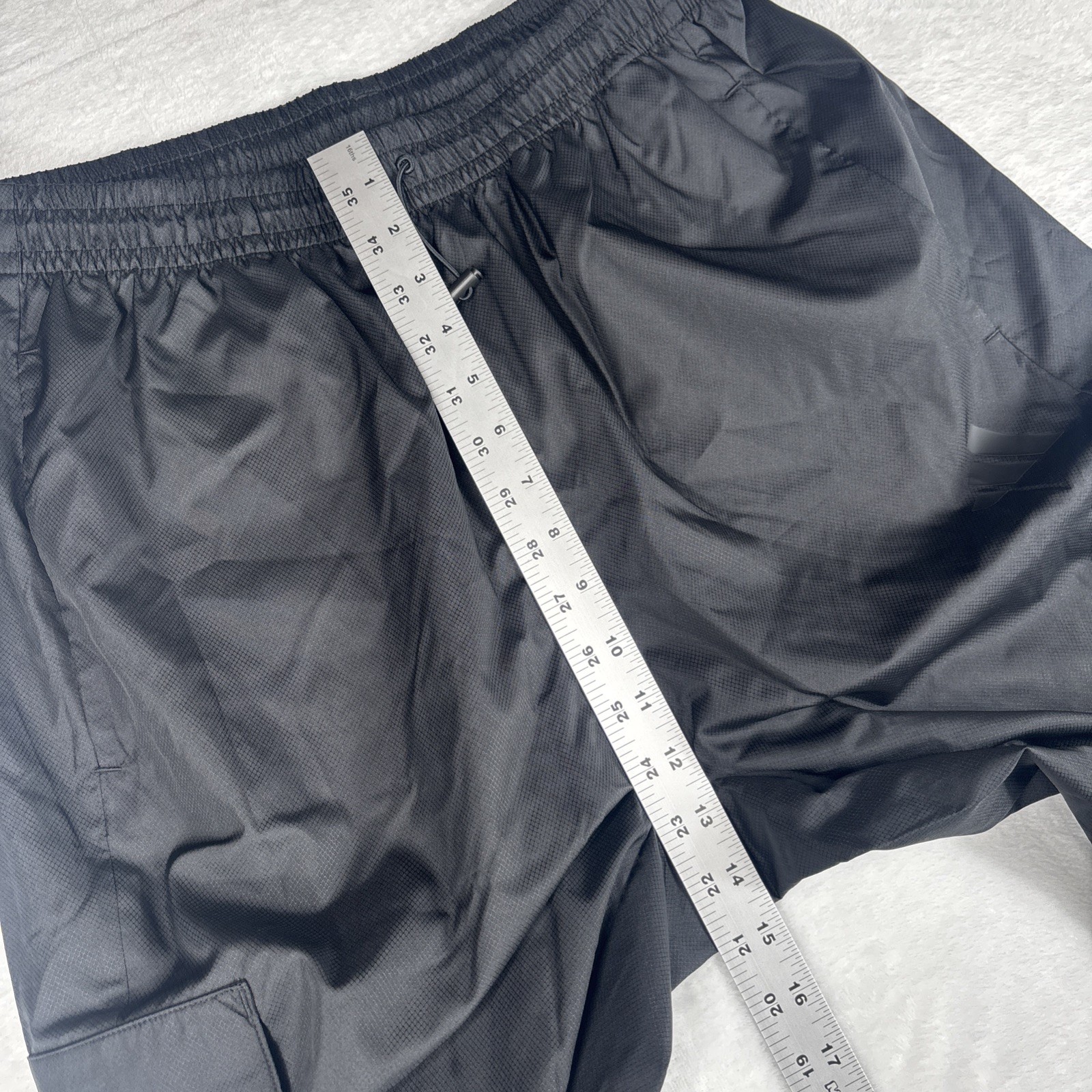 adidas Men City Tech Utility Woven Pants Cargo Black 3 Stripe Loose Size Medium