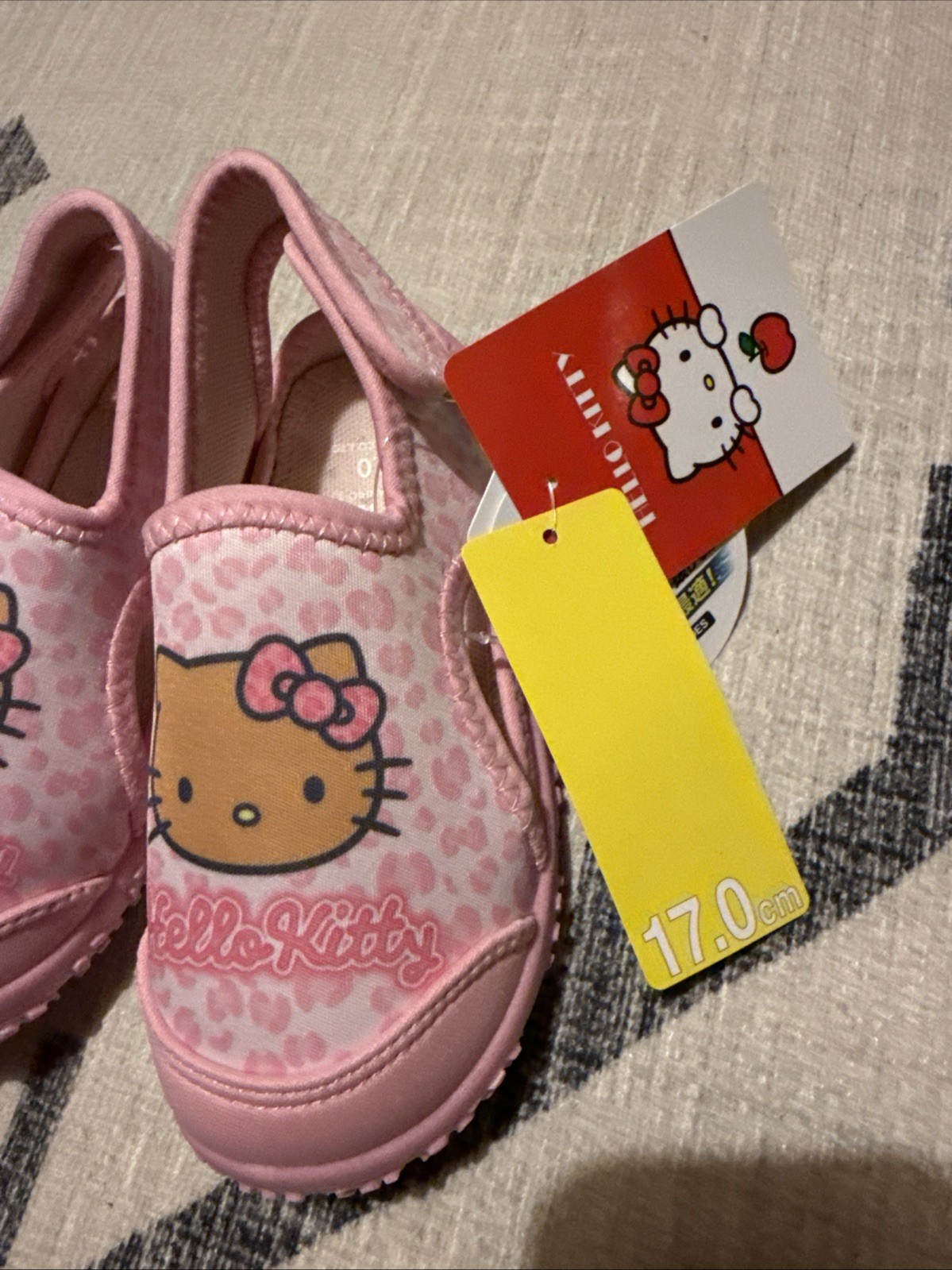 Hello Kitty Water Shoes 17cm Size 10.5C – 11C