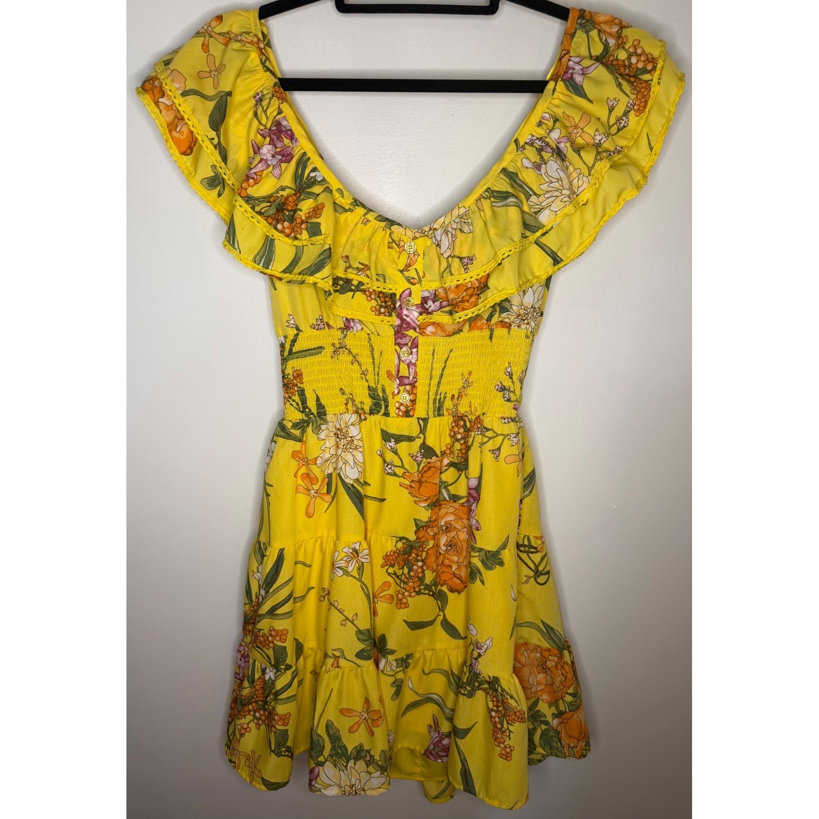 Day + Moon Yellow Floral Ruffle Mini Dress Smocked Waist Cutout Back G6957UBG M