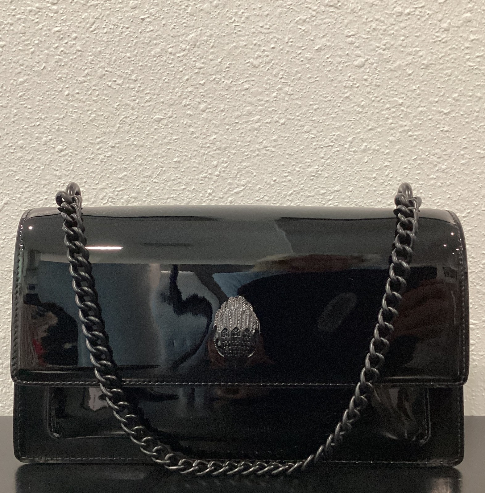 Kurt Geiger Shoreditch 10″x5″x2.75″ Black Patent Drench Leather Mirror Crossbody
