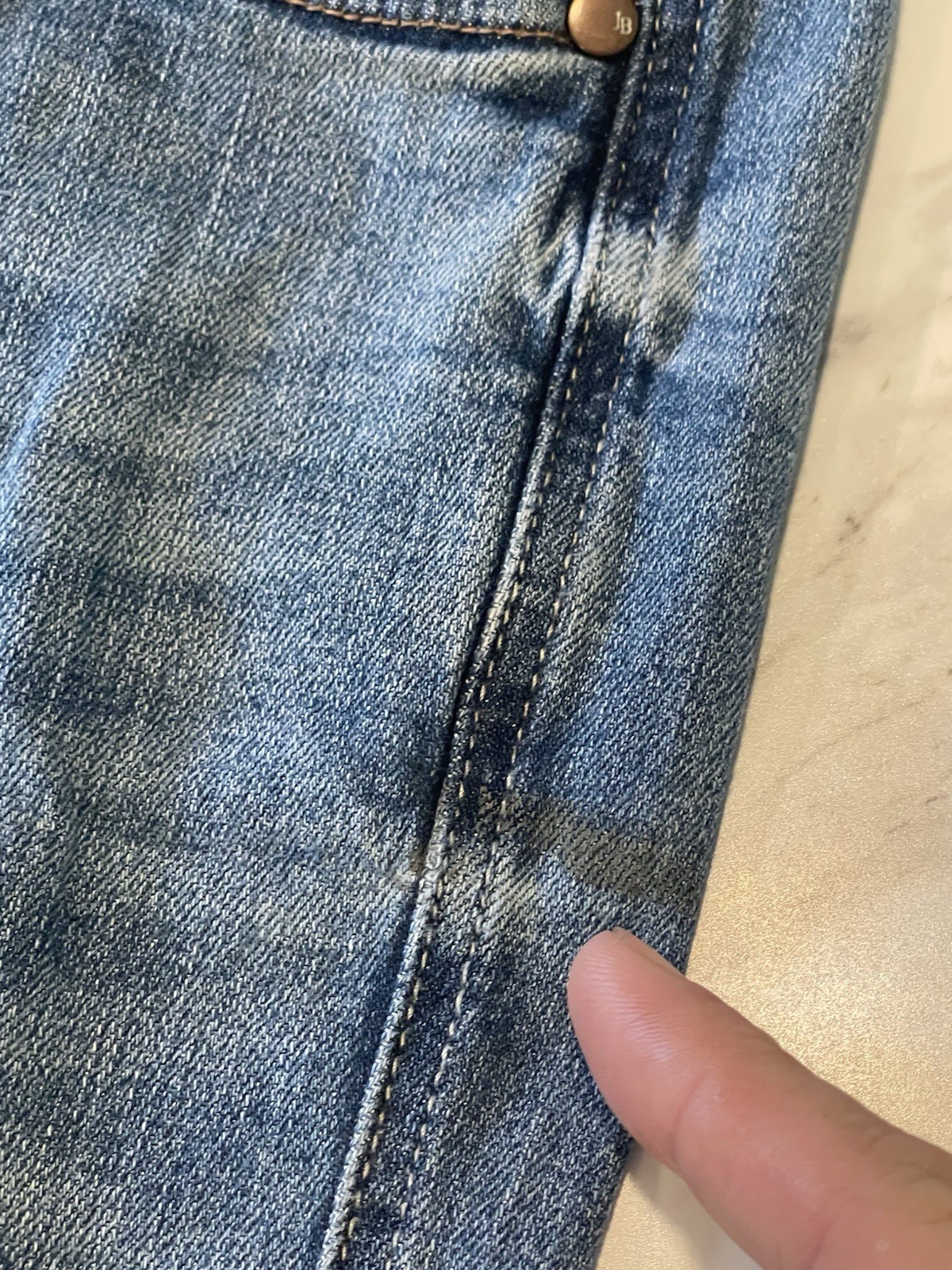 Judy Blue High Rise Straight Fit Jeans. 7/28