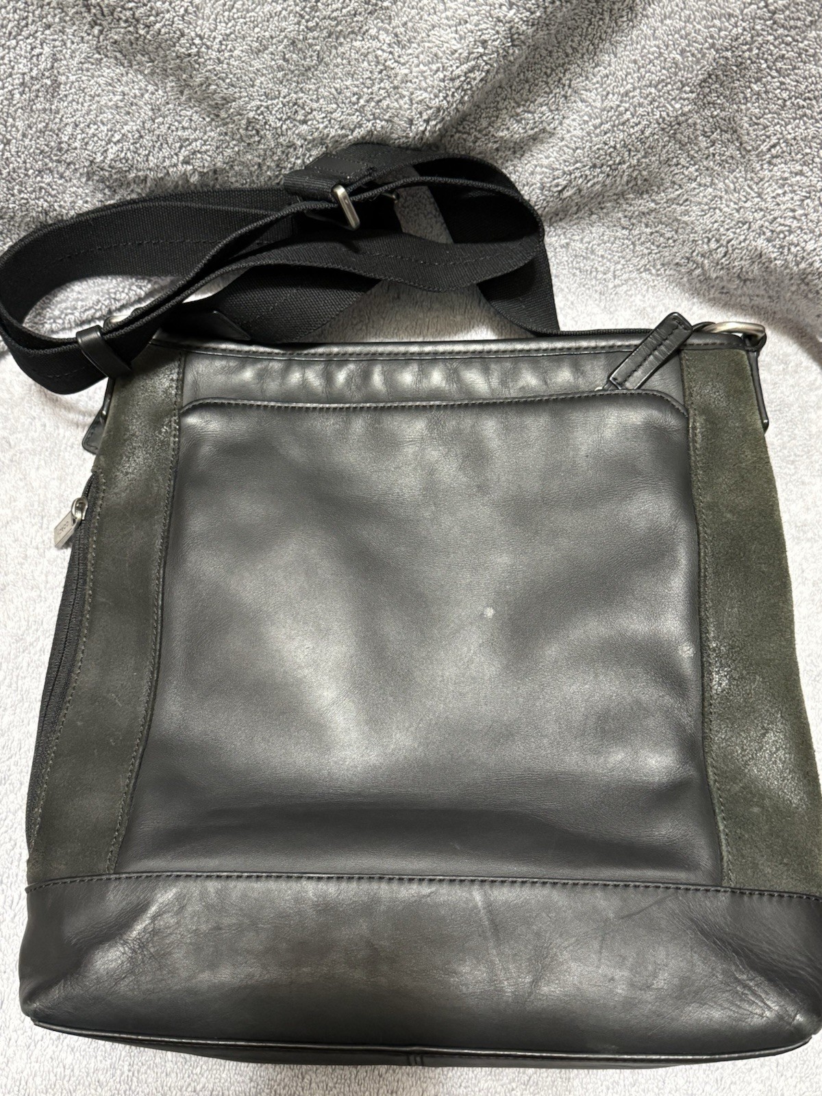 Coach Camden Leather Tech Crossbody Messenger Brown Bag F70920