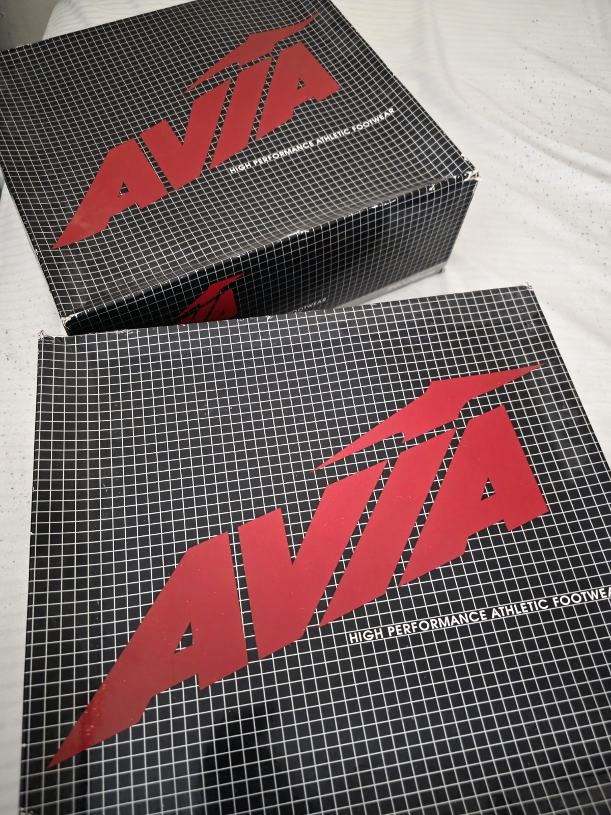 Avia 880 Basketball High Top Sneakers White Black Gray Lace Hook Loop size 11.5