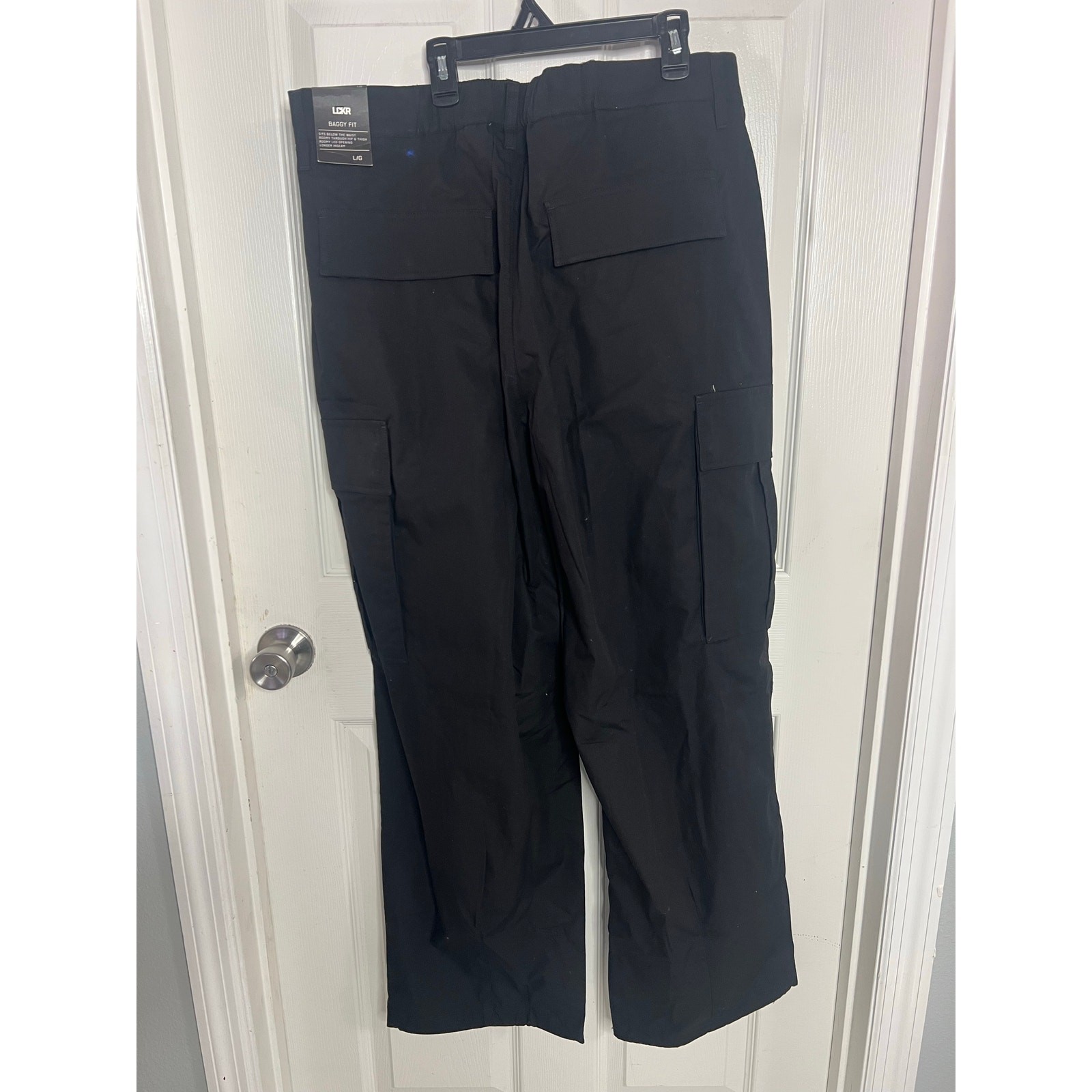 Foot Locker Baggy wide leg fit size Large Black New with tags Men