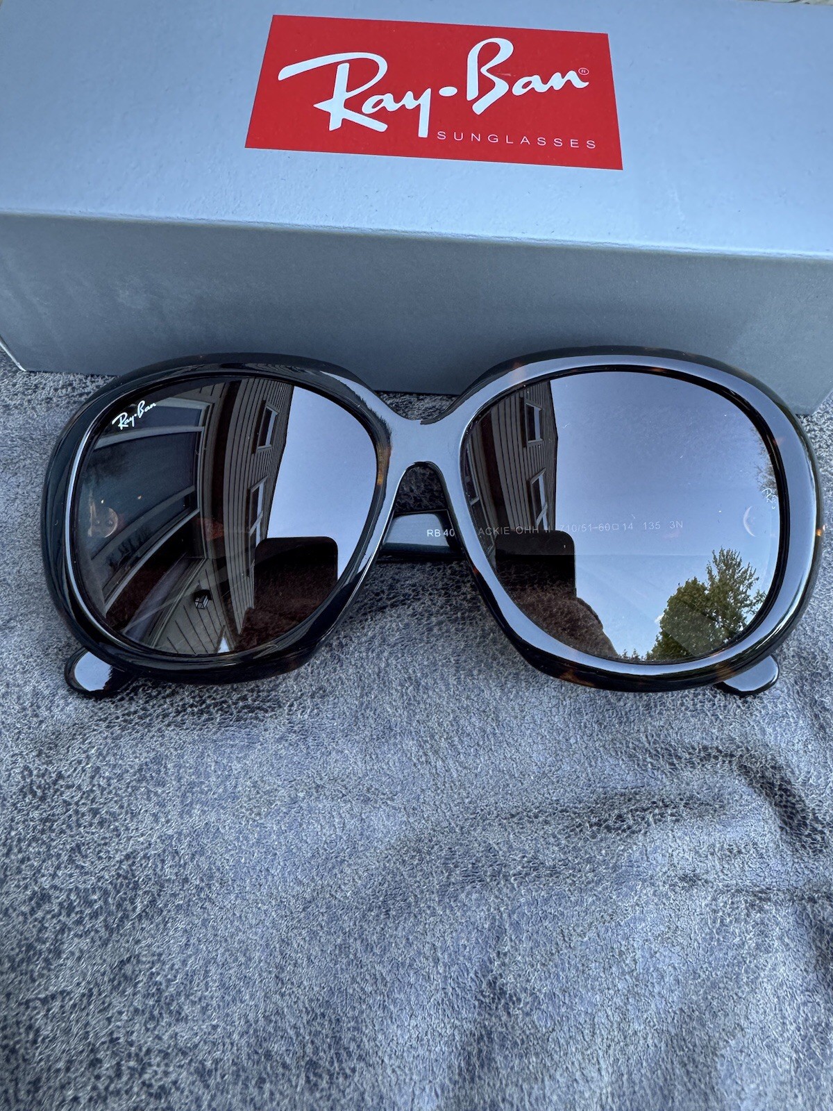 New Ray-Ban Jackie Ohh II Tortoise/ Gradient Brown 60mm Sunglasses RB4098