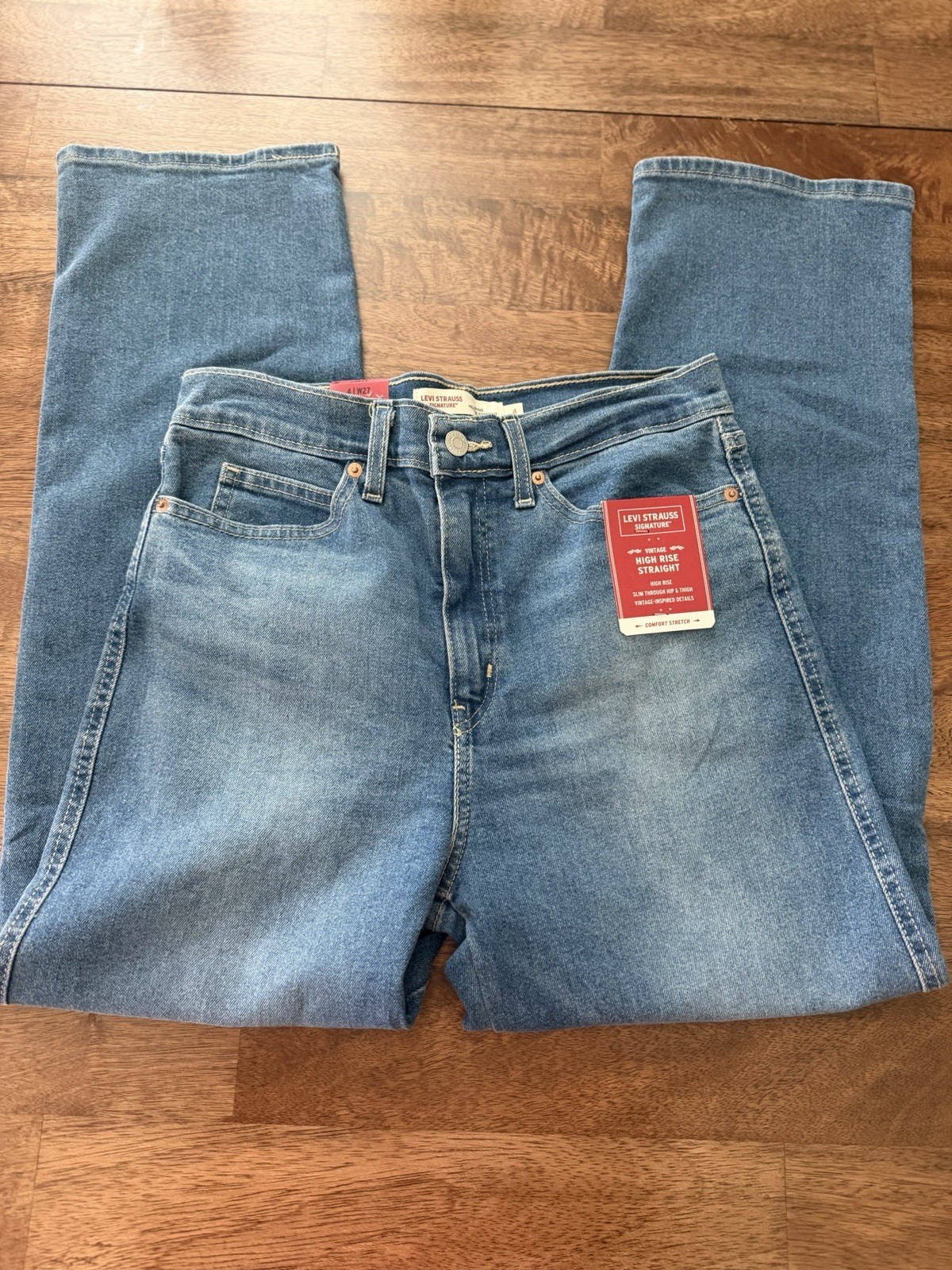 Levi Strauss Signature Women’s High Rise Straight Jeans Blue Medium Wash 4
