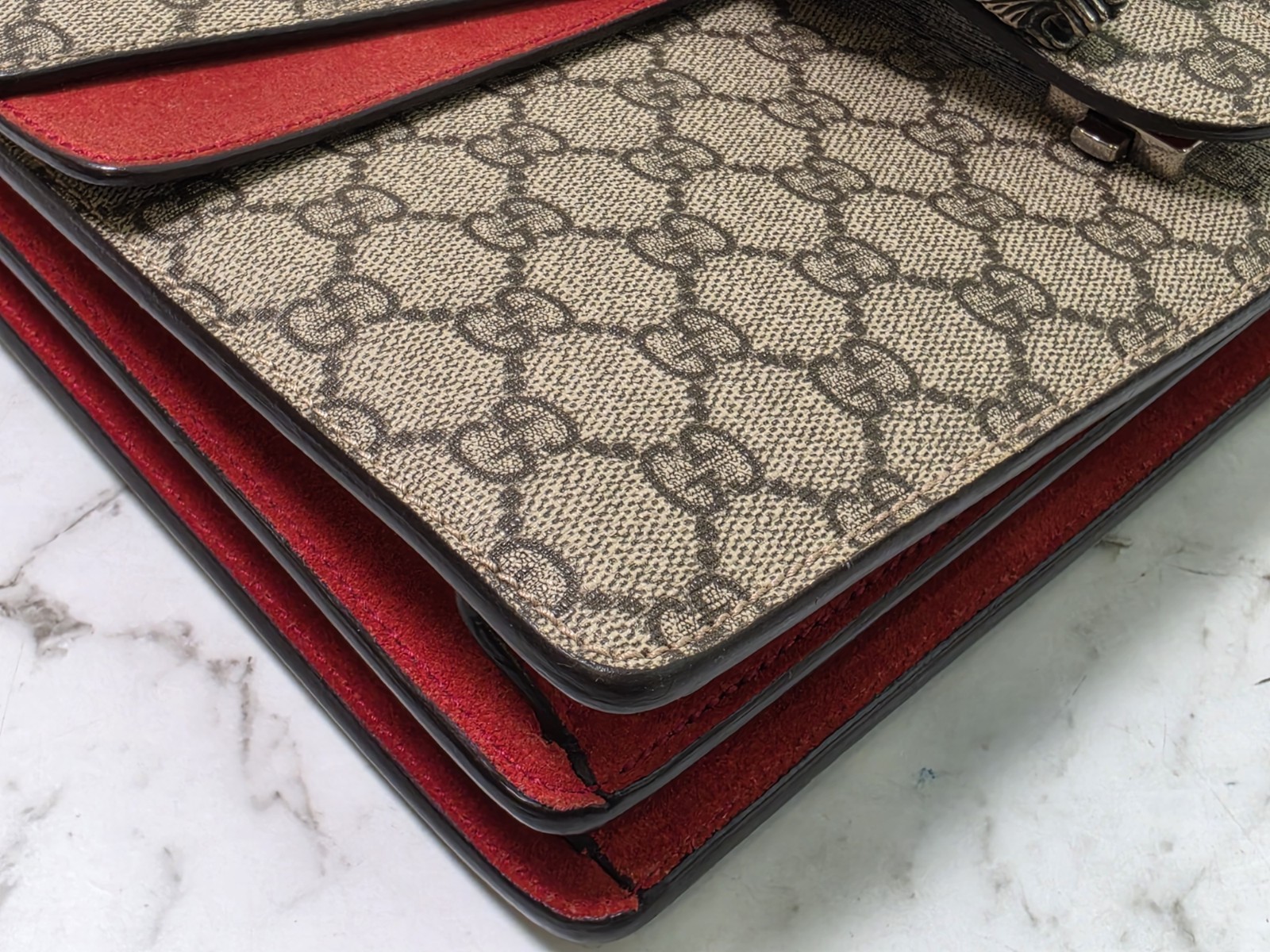 Gucci Dionysus GG Supreme Large Shoulder Bag Beige/Ebony with Red Suede Trim