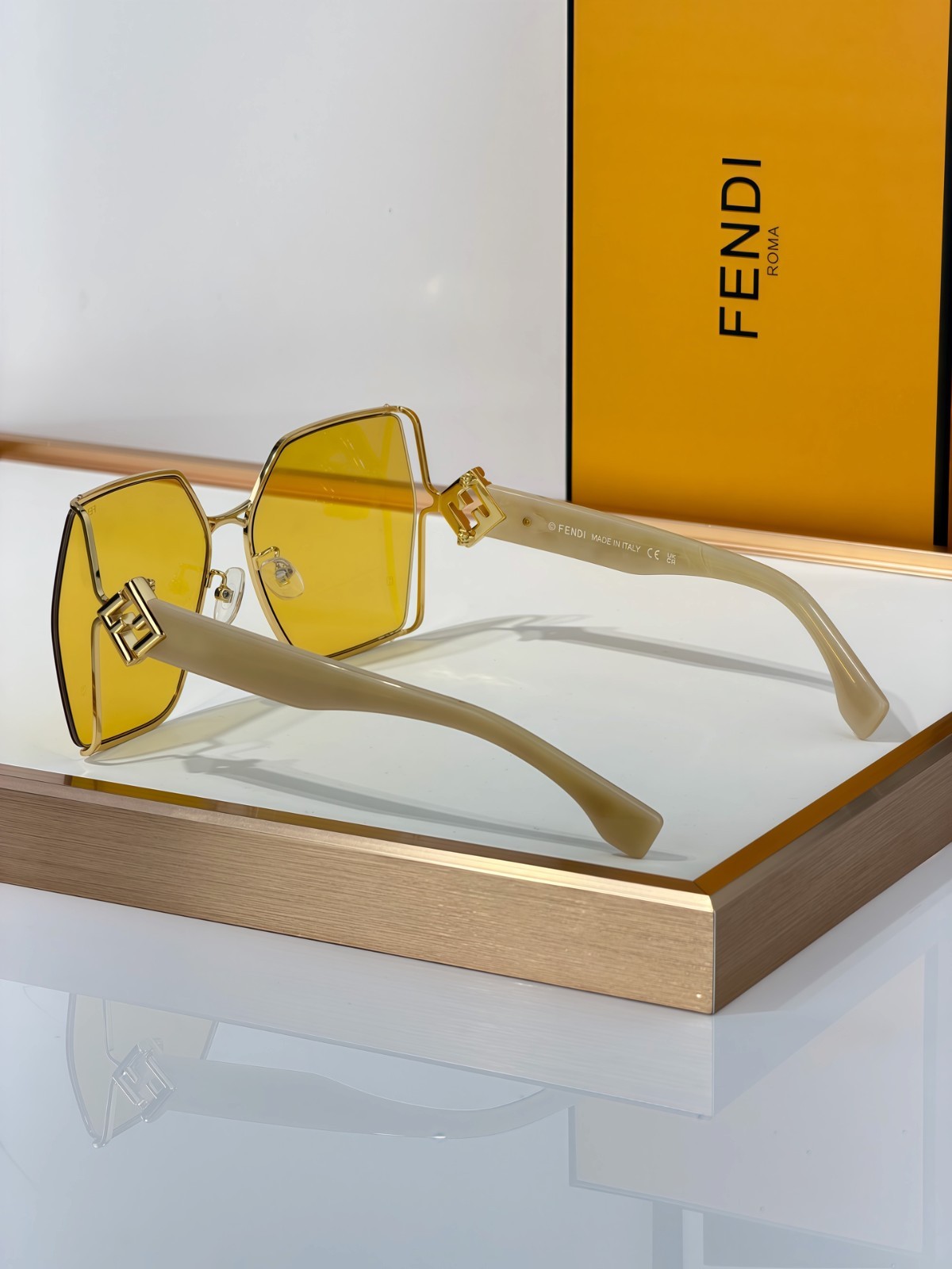 Fendi FF40220 Oversized Sunglasses Gold Logo 63-18-140 Women
