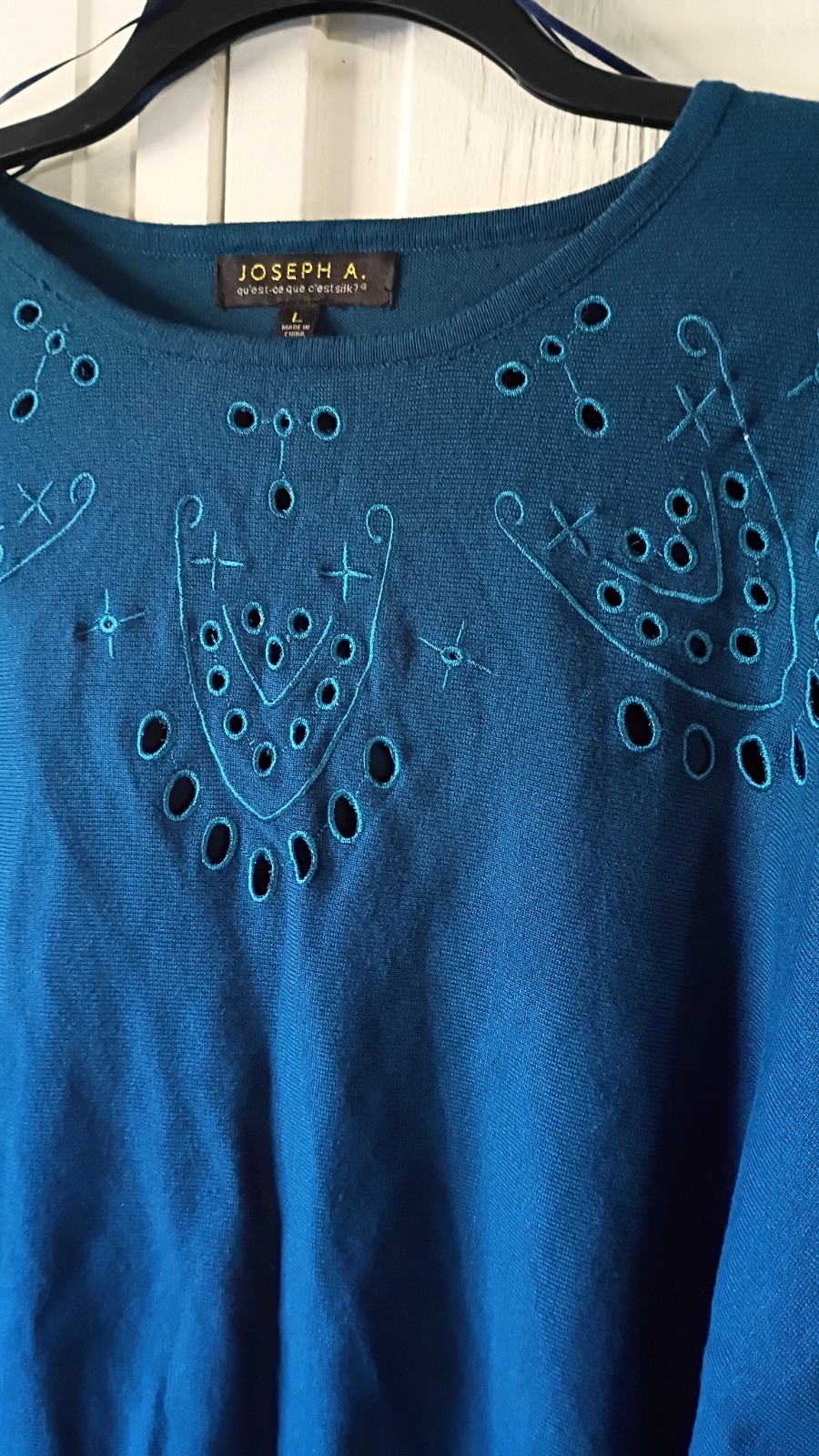 Joseph A. Blue Knit Pullover Sweater Crew Neck Dolman Eyelet Embroidered L