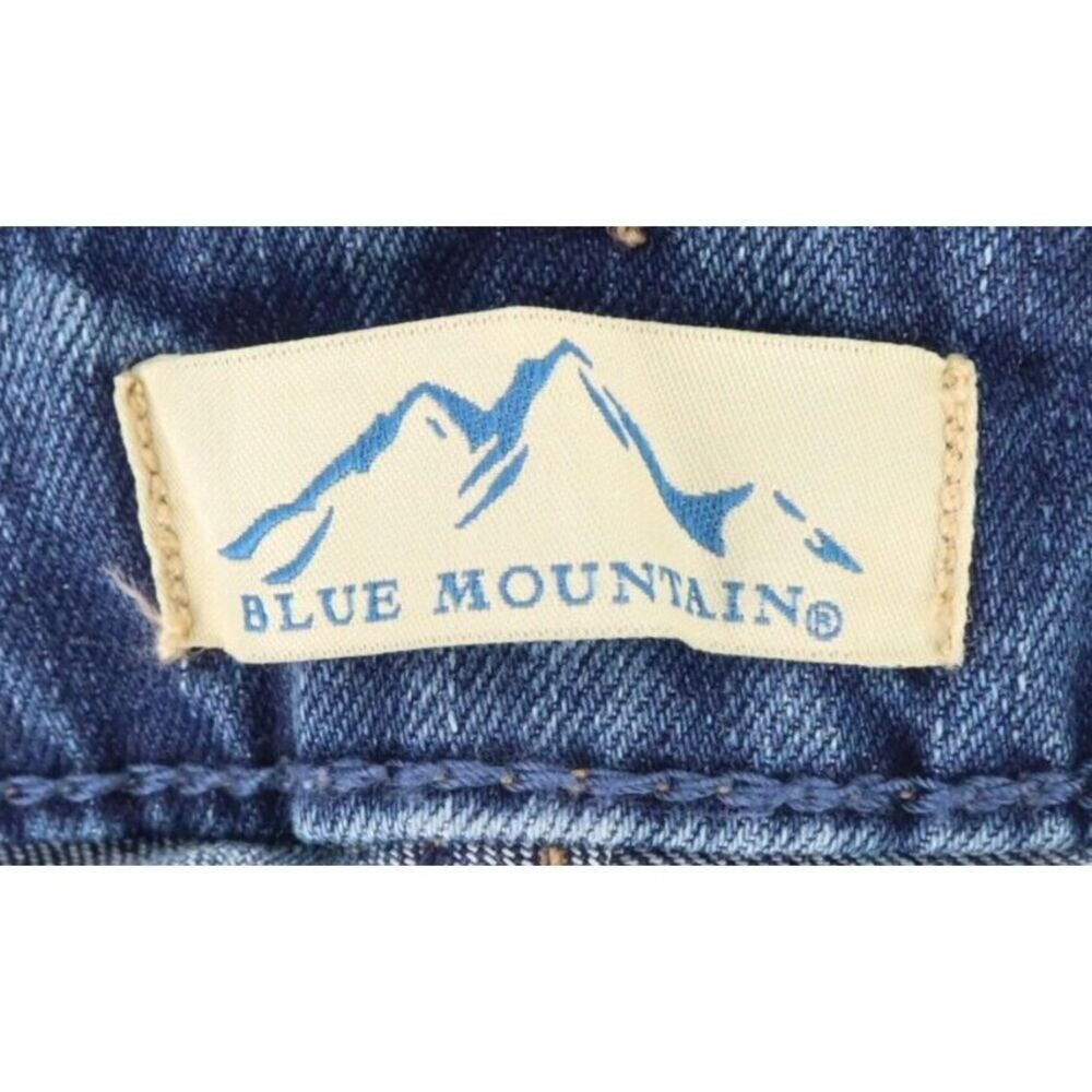 Blue Mountain Jeans Mid Rise Straight Leg Womens 4 Blue Cotton Blend Denim NWT