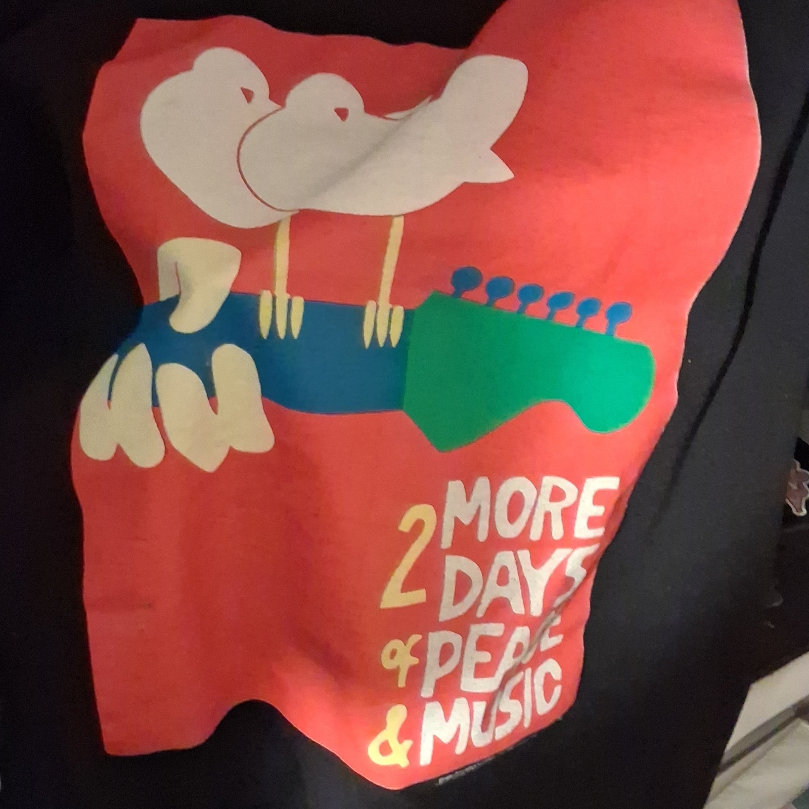 Woodstock 94 Saugerties NY Black Graphic T-Shirt “2 More Days of Peace” L/XL