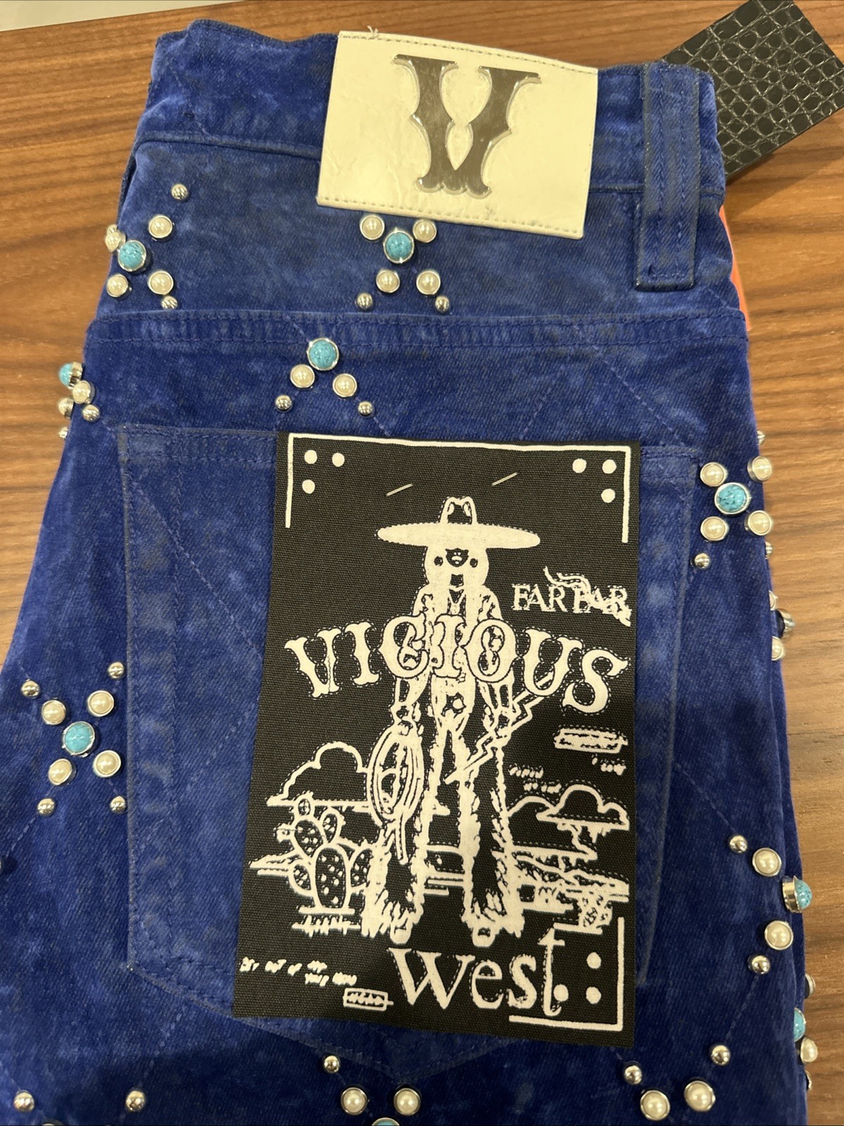 Viscious Velvet Jean Royal Size 30×34 Embellished Turquoise/Pearl/Studded Jewels