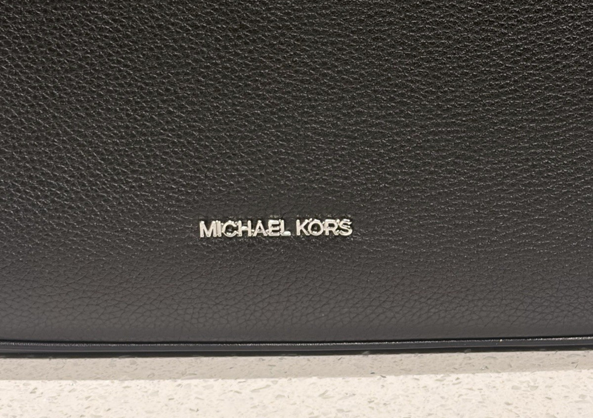 MICHAEL KORS NAYLA MEDIUM ZIP MESSENGER CROSSBODY BAG SHOULDER MK BLACK SILVER