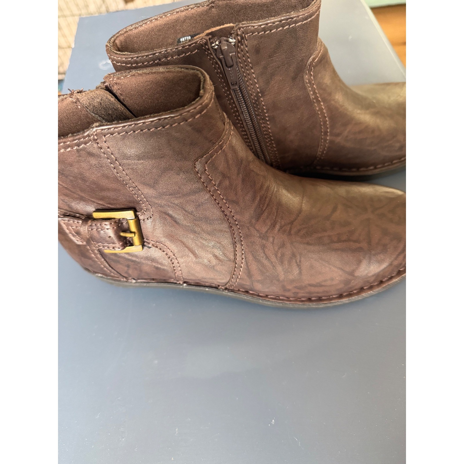Clarks Bendables Brown Leather Ankle Boots Women 8W Side Zip Buckle 68739