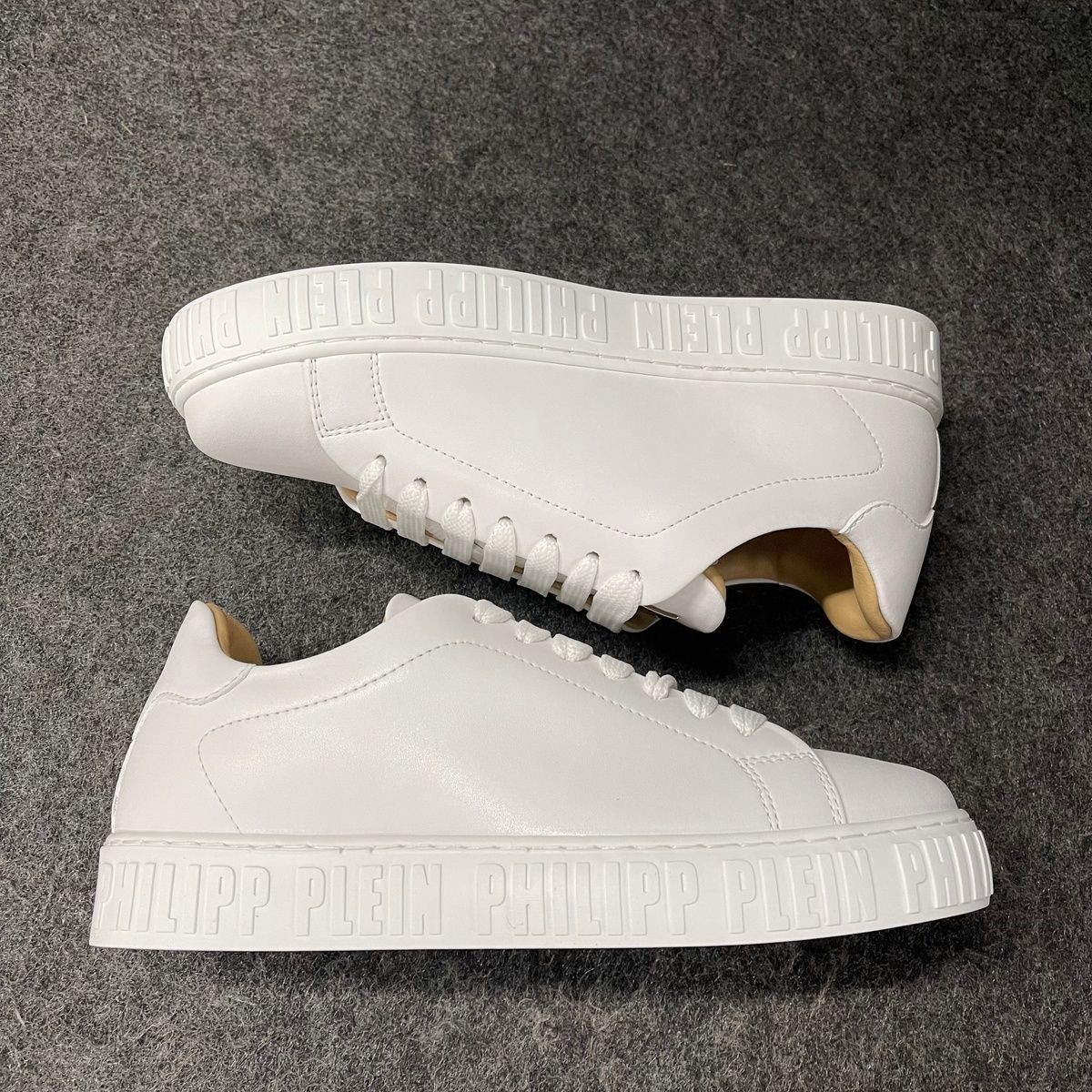PHILIPP PLEIN Nappa Leather Low Top Sneaker Women’s Size 35/US 5 White