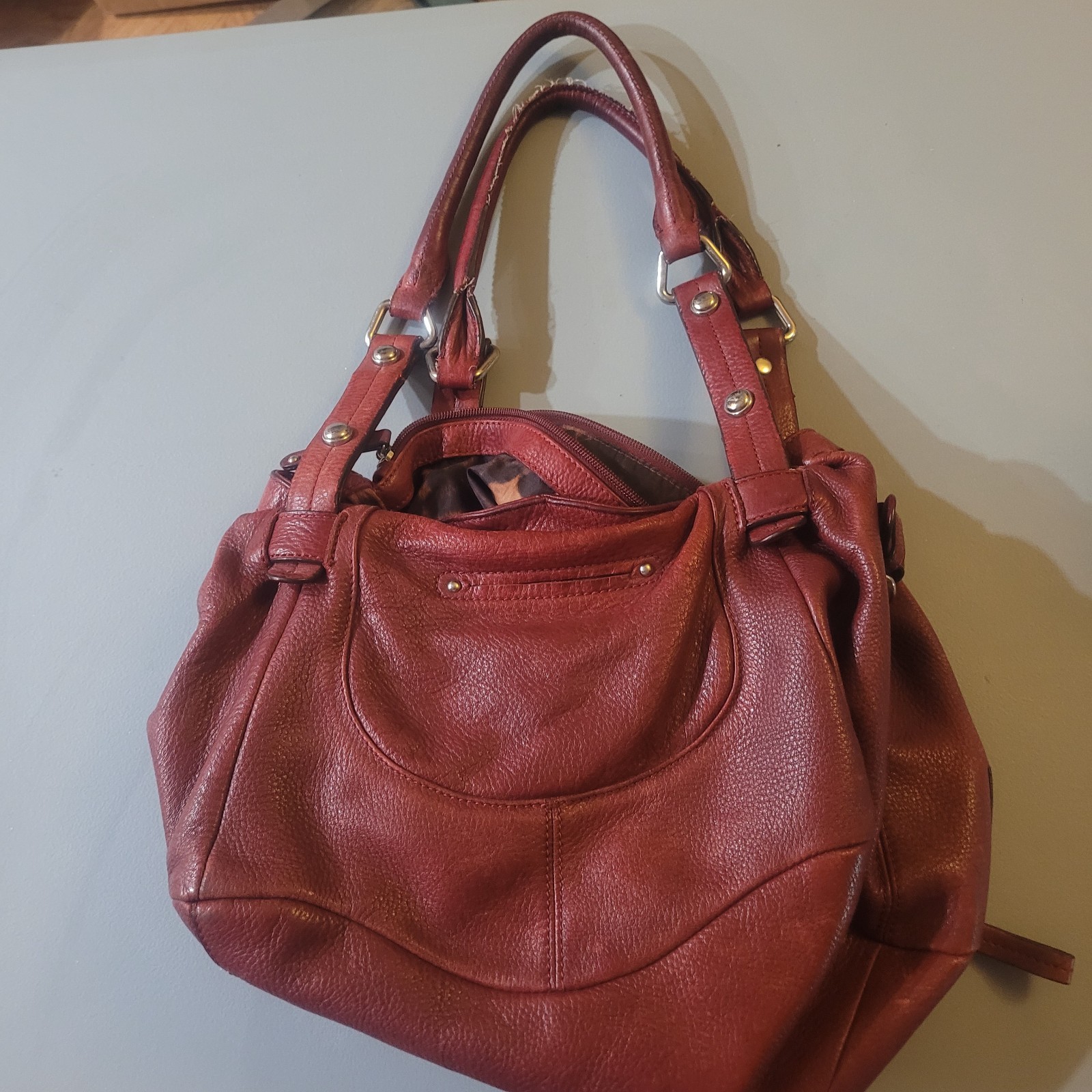 b makowski leather handbag
