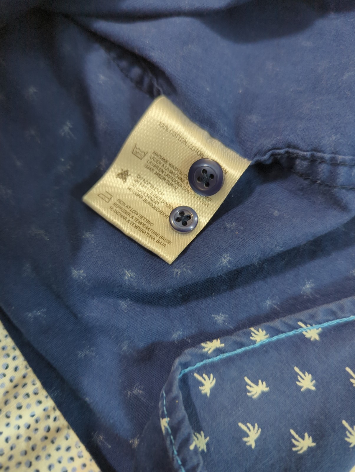 International Report Button Down Shirts Fish, Fruit, And Trees Pattern L