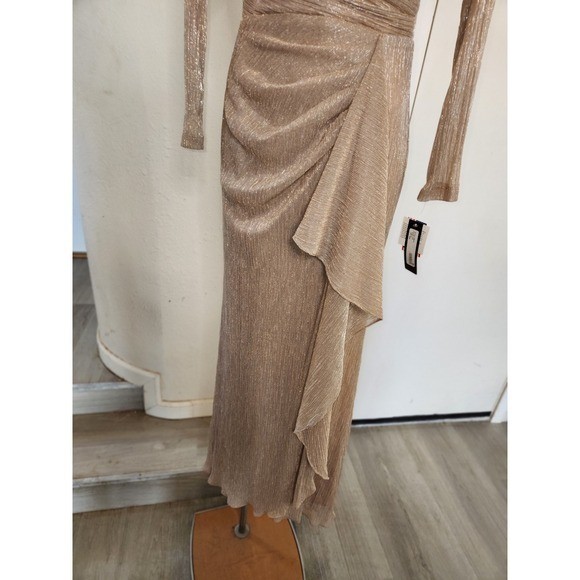 Betsy Adam Metallic Long-sleeve Formal Dress Champagne Gold Pleated Dress