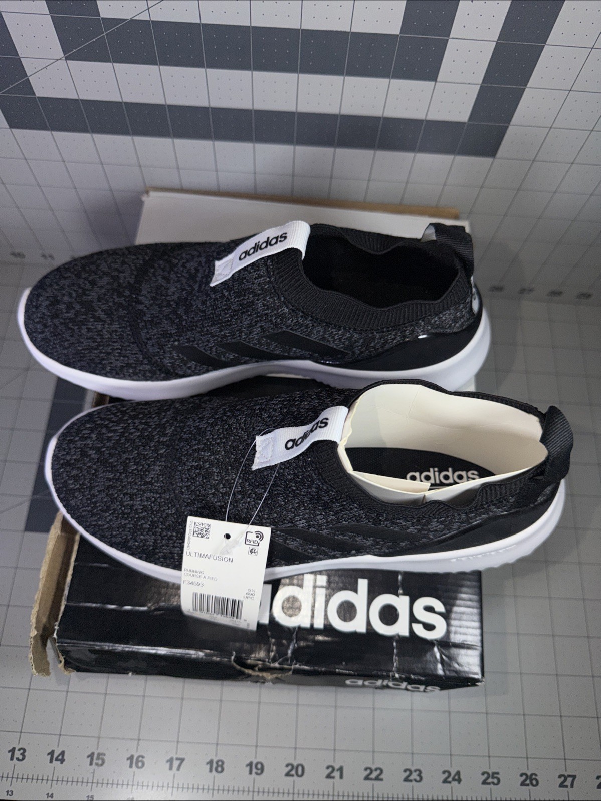 Adidas Ultimate Fusion Womens 7 Running Shoes Slip On F34593 cloudfoam NIB